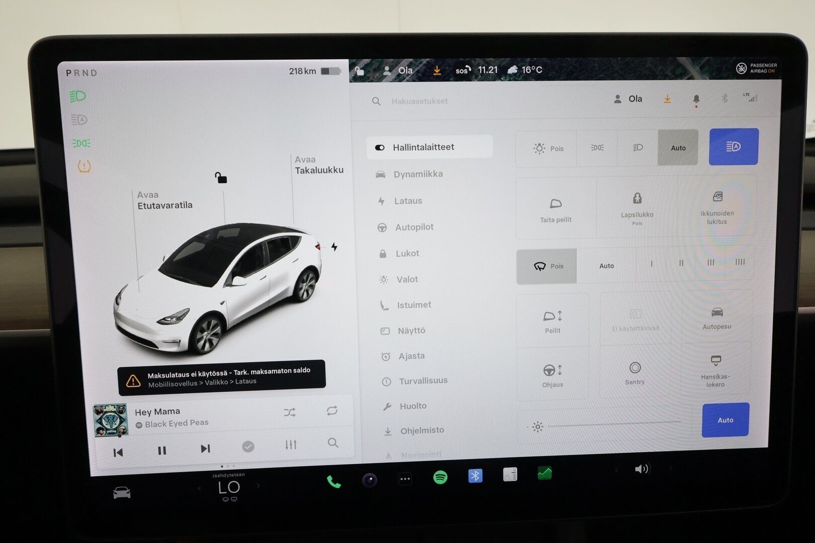 TESLA MODEL Y 2021 Long Range Dual Motor AWD **Lasikatto / Lämpöpumppu / ACC / Matrix-LED / P. Kamera / Muistipenkki / Navi** - 2x Latauskaapelit / Kahdet Renkaat