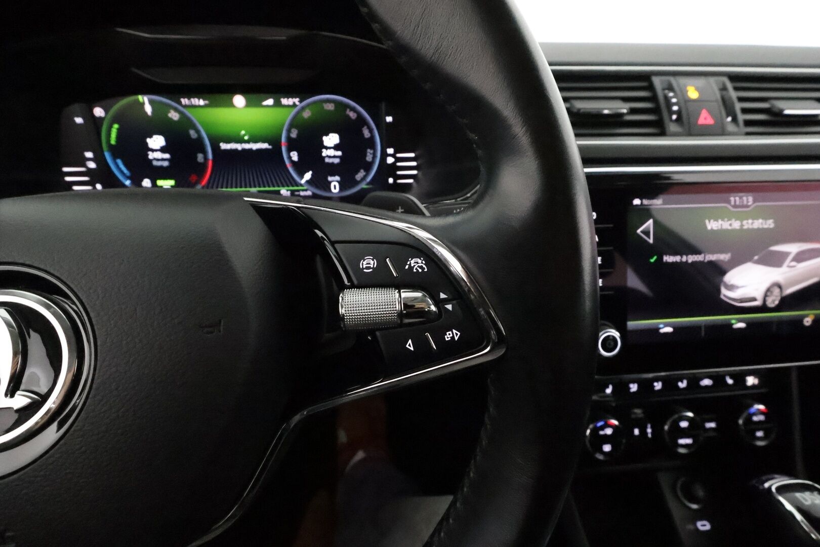 SKODA SUPERB 2022 Combi 1.4 TSI PHEV Ambition iV DSG **Webasto / ACC / Matrix-LED / P.kamera / Muistipenkki / Navi / Keyless** - 2x Latauskaapelit / Kahdet Renkaat / Merkkihuollettu!