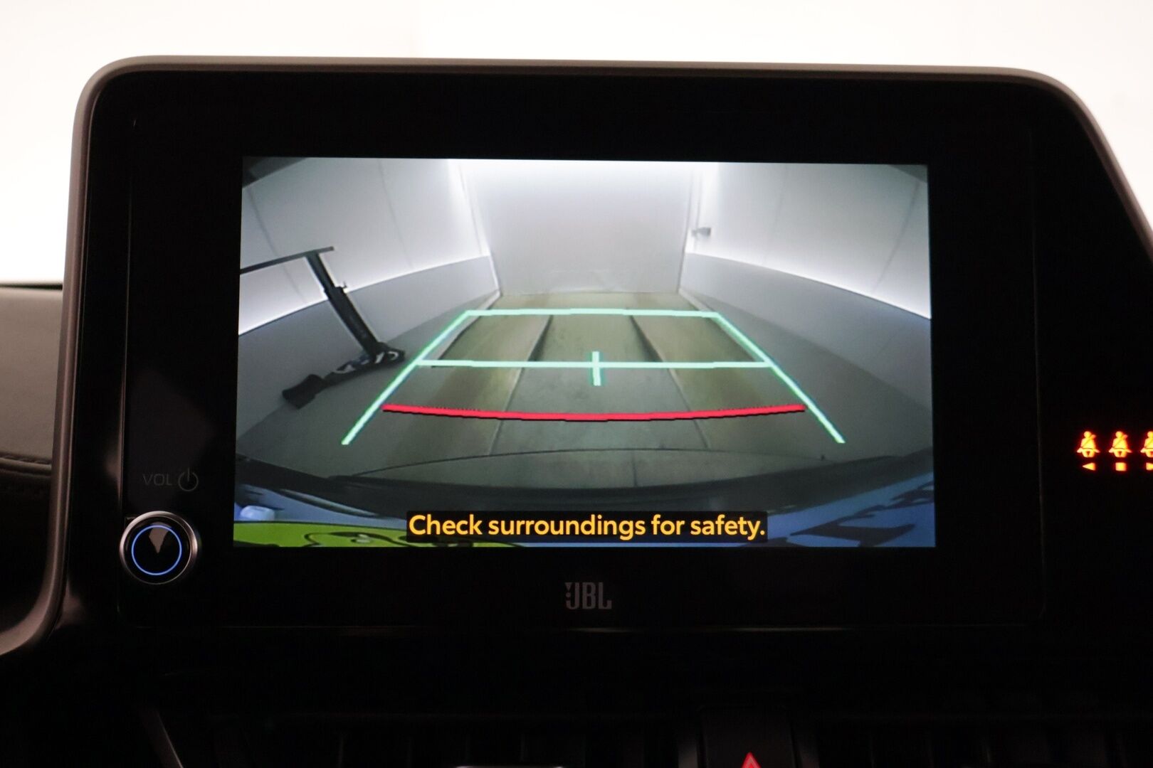 TOYOTA C-HR 2022 1,8 Hybrid Premium **ACC / JBL / P.kamera / Sähköpenkki / Navi / KeylessGo / Mustat nahat** - ALV / Kattavat varusteet