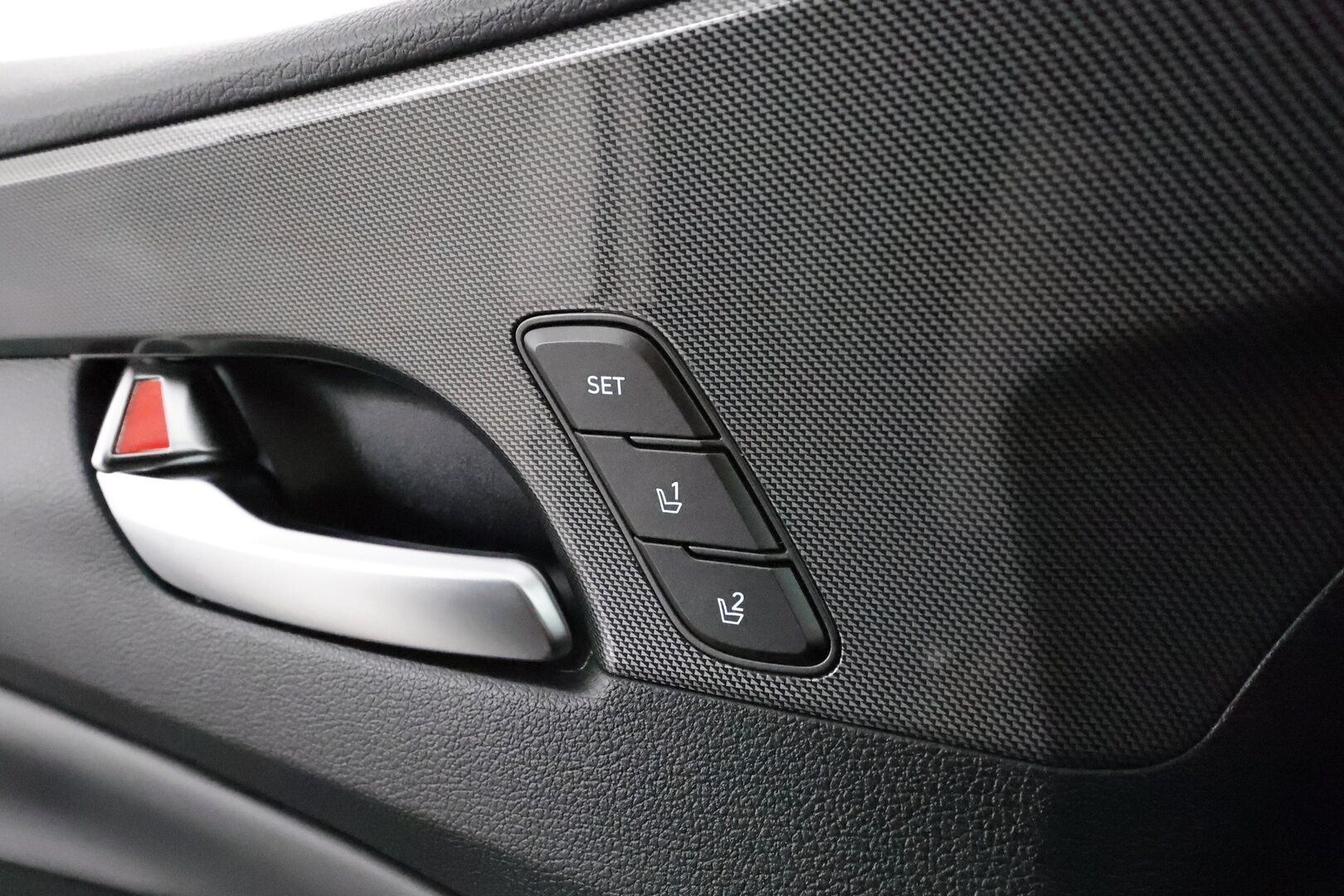 HYUNDAI SANTA FE 2021 1.6 Plugin-Hybrid 4WD SEVEN Prime 7-P **ACC / Panorama / KRELL / Koukku / LED / Muistipenkki / Navi / Mustat nahat** - Akku kuntotarkastettu! / Ilmastoidut penkit / HUD / 360° / Kahdet renkaat aluvanteilla / Merkkihuollettu