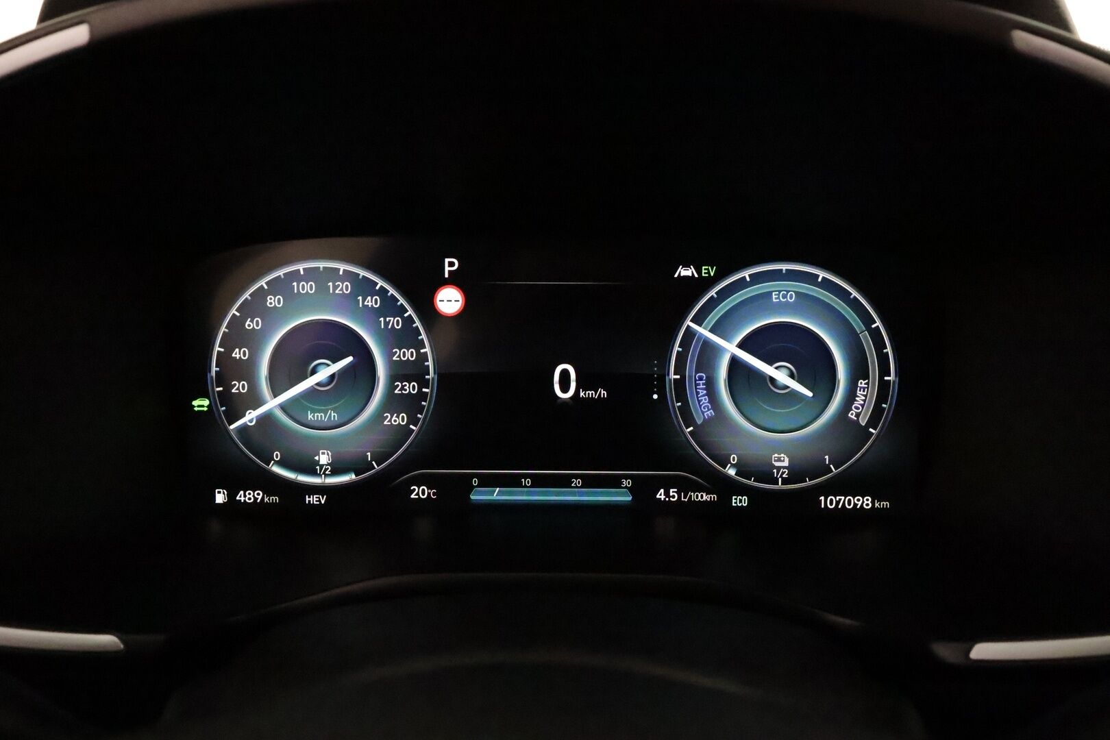 HYUNDAI SANTA FE 2021 1.6 Plugin-Hybrid 4WD SEVEN Prime 7-P **ACC / Panorama / KRELL / Koukku / LED / Muistipenkki / Navi / Mustat nahat** - Akku kuntotarkastettu! / Ilmastoidut penkit / HUD / 360° / Kahdet renkaat aluvanteilla / Merkkihuollettu