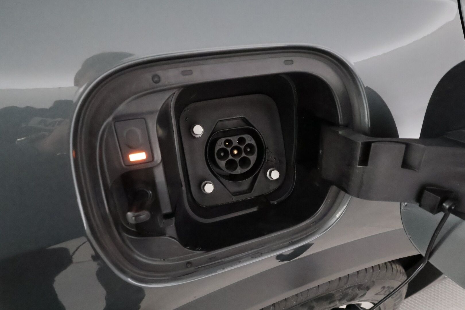 HYUNDAI SANTA FE 2021 1.6 Plugin-Hybrid 4WD SEVEN Prime 7-P **ACC / Panorama / KRELL / Koukku / LED / Muistipenkki / Navi / Mustat nahat** - Akku kuntotarkastettu! / Ilmastoidut penkit / HUD / 360° / Kahdet renkaat aluvanteilla / Merkkihuollettu
