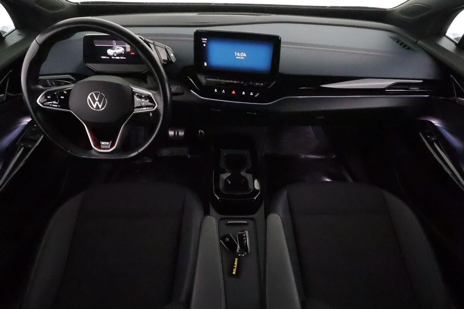 VOLKSWAGEN ID.4 2022 GTX Dual Motor AWD **ILP / Koukku / ACC / Matrix-LED / P.kamera / Navi / Kaistavahti / KeylessGO** - 3,99 % KORKOTARJOUS TÄHÄN AUTOON 14.9. ASTI! - Kahdet Renkaat / Merkkihuollettu! / Akku kuntotarkastettu