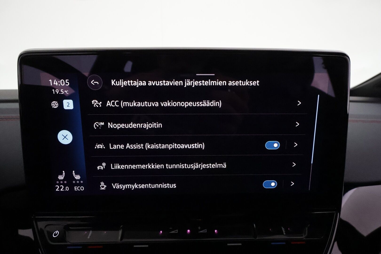 VOLKSWAGEN ID.4 2022 GTX Dual Motor AWD **ILP / Koukku / ACC / Matrix-LED / P.kamera / Navi / Kaistavahti / KeylessGO** - 3,99 % KORKOTARJOUS TÄHÄN AUTOON 14.9. ASTI! - Kahdet Renkaat / Merkkihuollettu! / Akku kuntotarkastettu