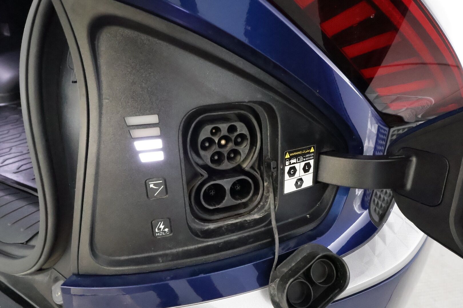 KIA EV6 2022 77,4kWh AWD Plus **ACC / 360° / Muistipenkki / Ilmastoidut nahat / ILP / Navi / LED / KeylessGo** - 3,99 % KORKOTARJOUS TÄHÄN AUTOON 14.9. ASTI! - Merkkihuollettu