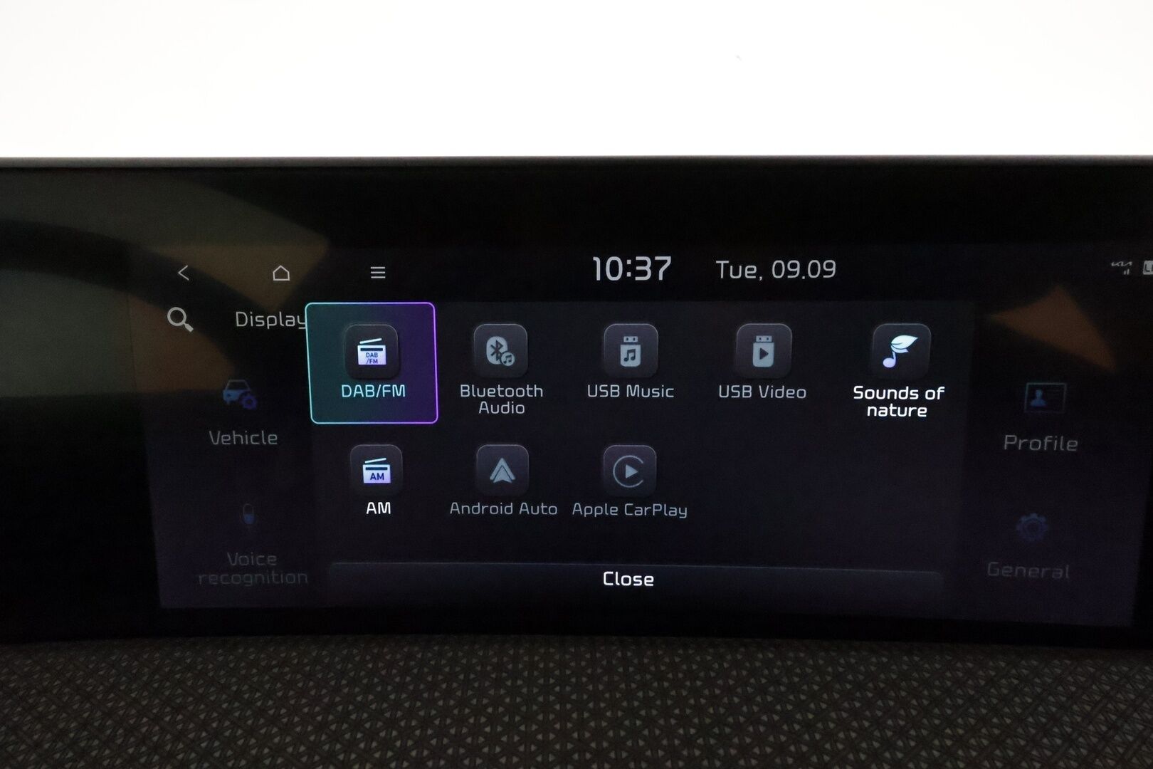 KIA EV6 2022 77,4kWh AWD Plus **ACC / 360° / Muistipenkki / Ilmastoidut nahat / ILP / Navi / LED / KeylessGo** - 3,99 % KORKOTARJOUS TÄHÄN AUTOON 14.9. ASTI! - Merkkihuollettu