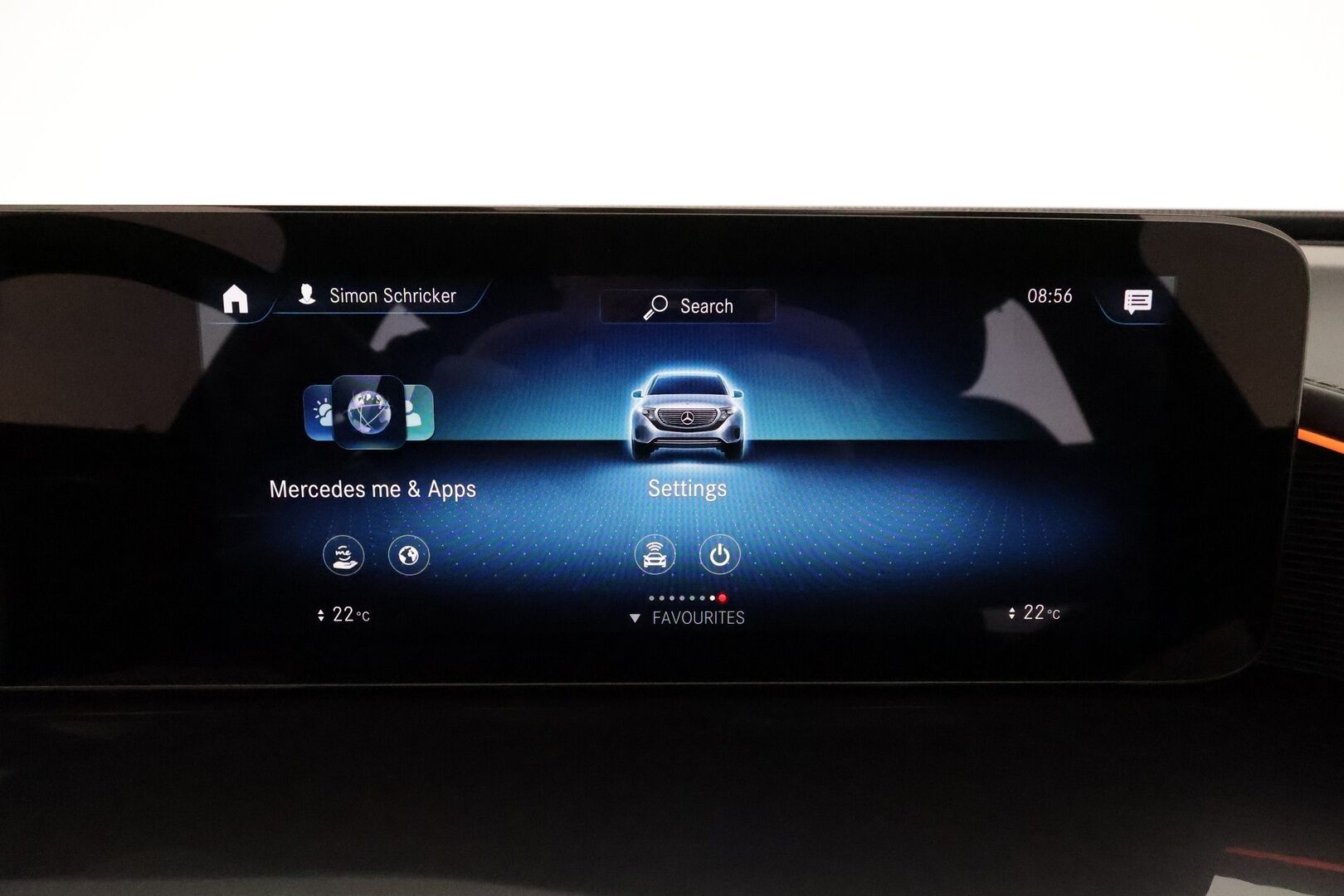 MERCEDES-BENZ EQC 2021 400 4Matic **Distronic+ / Burmester / Muistipenkit / Lasikattoluukku / Multibeam LED / Ilmastoidut nahat / Navi / Widescreen / 360°** - 3,99 % KORKOTARJOUS TÄHÄN AUTOON 14.9. ASTI! - HUD / Hierovat etuistuimet / Huippuvarusteet!