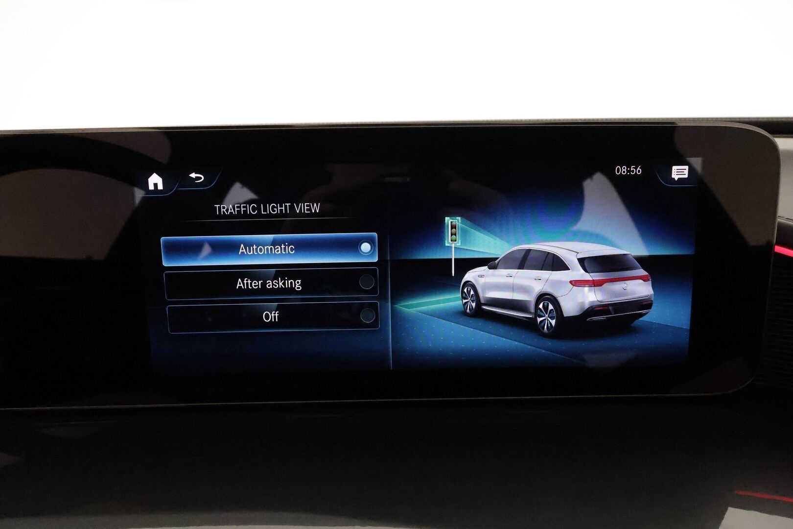 MERCEDES-BENZ EQC 2021 400 4Matic **Distronic+ / Burmester / Muistipenkit / Lasikattoluukku / Multibeam LED / Ilmastoidut nahat / Navi / Widescreen / 360°** - 3,99 % KORKOTARJOUS TÄHÄN AUTOON 14.9. ASTI! - HUD / Hierovat etuistuimet / Huippuvarusteet!