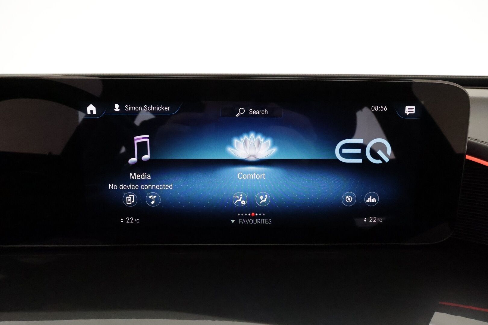 MERCEDES-BENZ EQC 2021 400 4Matic **Distronic+ / Burmester / Muistipenkit / Lasikattoluukku / Multibeam LED / Ilmastoidut nahat / Navi / Widescreen / 360°** - 3,99 % KORKOTARJOUS TÄHÄN AUTOON 14.9. ASTI! - HUD / Hierovat etuistuimet / Huippuvarusteet!