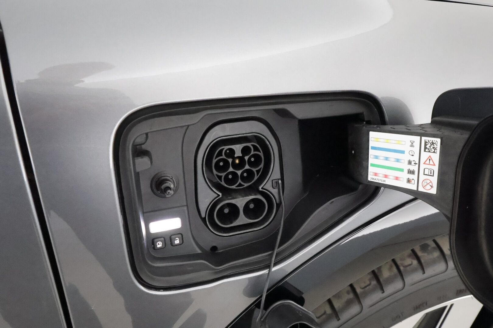 RENAULT MEGANE 2022 E-Tech electric 60kWh 220hv Techno **Lämpöpumppu / Vetokoukku / 360 Kamera / Apple&Android / Keyless / Ratinlämmitin**