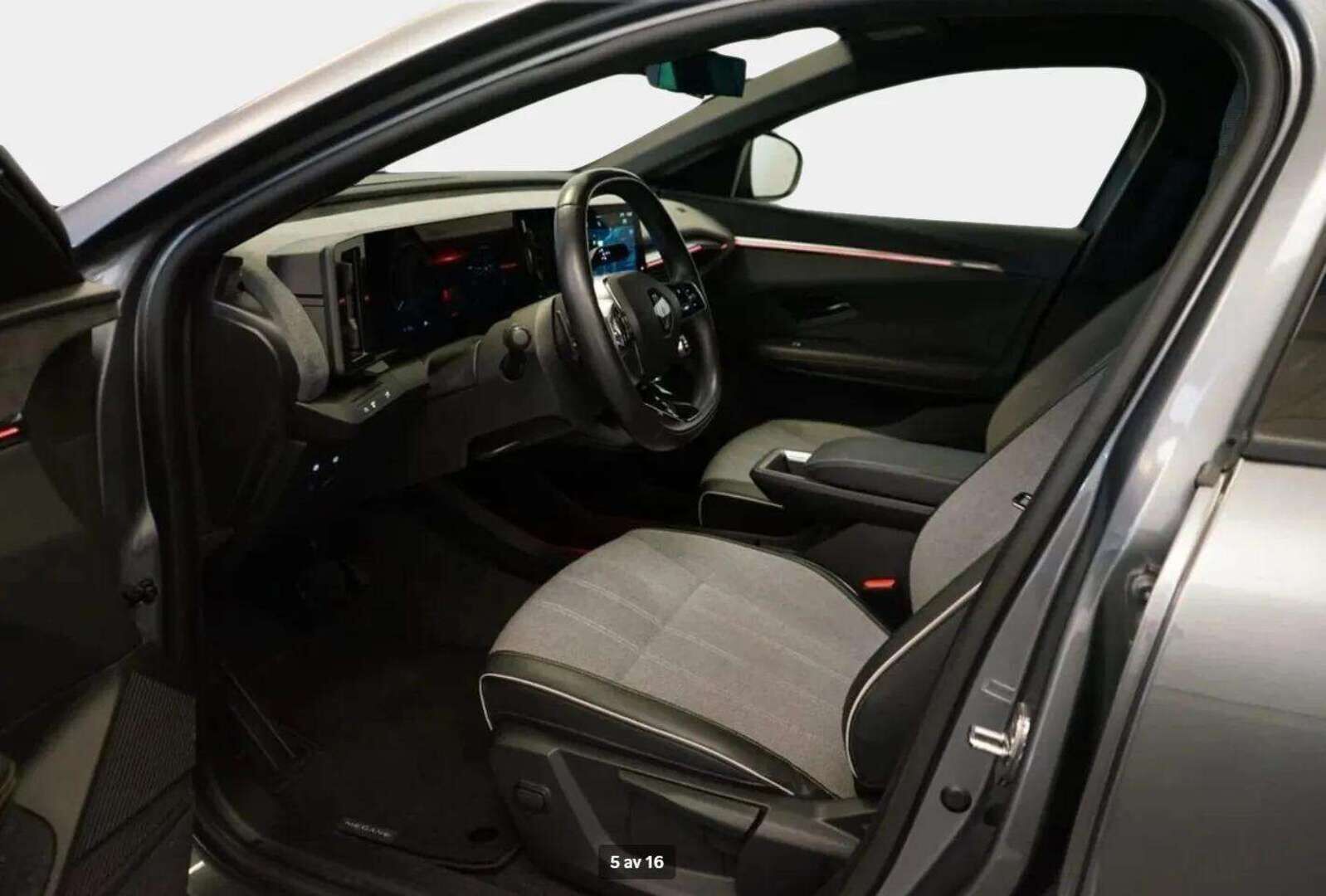 RENAULT MEGANE 2022 E-Tech electric 60kWh 220hv Techno / ACC / Lämpöpumppu / Peruutuskamera / Vetokoukku