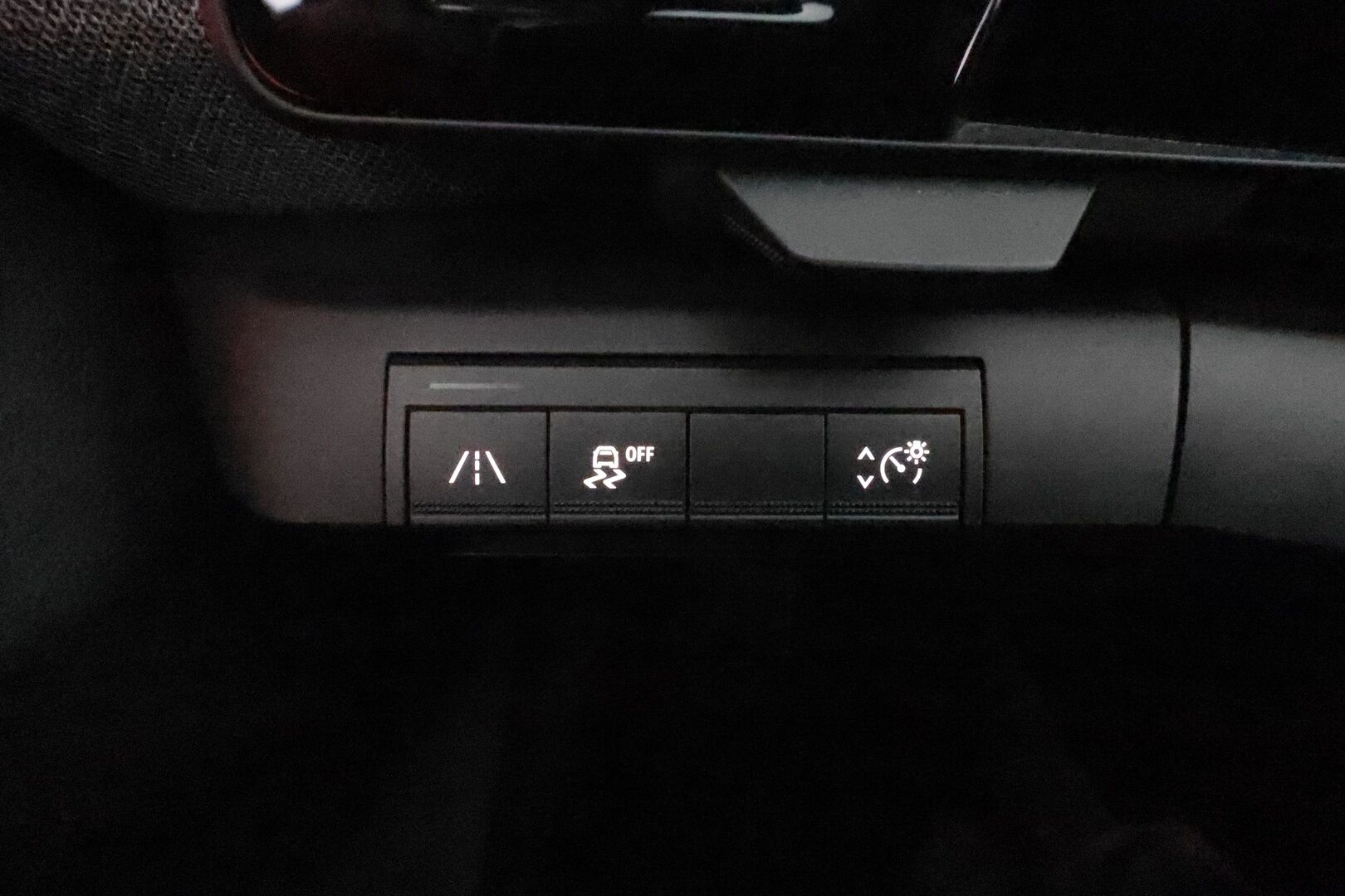 RENAULT MEGANE 2022 E-Tech electric 60kWh 220hv Techno **Lämpöpumppu / Vetokoukku / 360 Kamera / Apple&Android / Keyless / Ratinlämmitin**