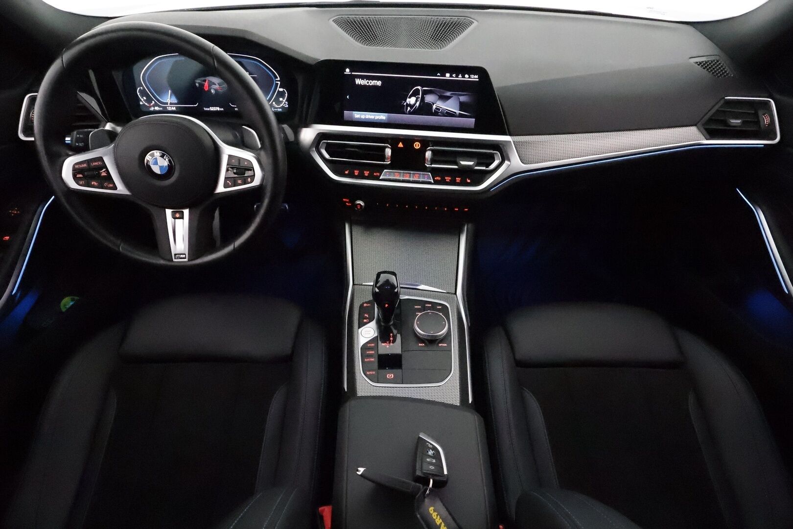 BMW 330 2021 G21 Touring 330e xDrive Business M Sport * Adapt.Vakkari / HiFi / Vetokoukku / Sporttipenkki Muistilla / Peruutuskamera - Kahdet renkaat / Merkkihuollettu / LED / Näyttävä Yksilö!