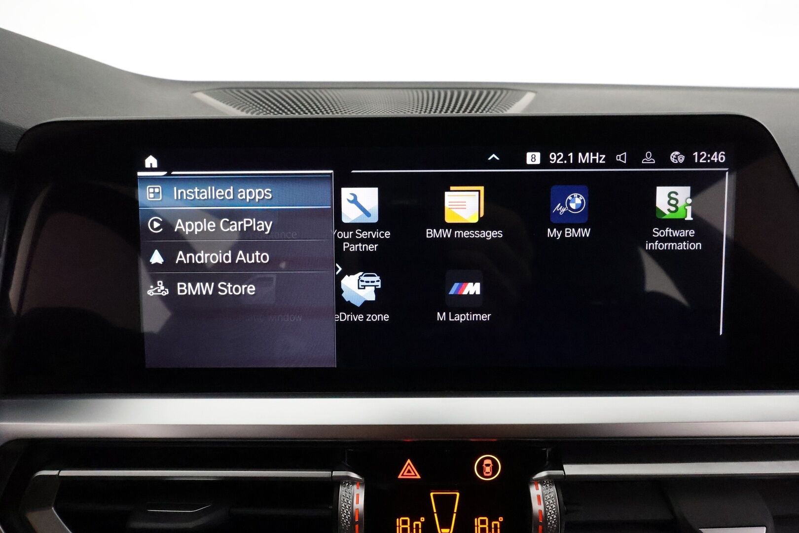 BMW 330 2021 G21 Touring 330e xDrive Business M Sport * Adapt.Vakkari / HiFi / Vetokoukku / Sporttipenkki Muistilla / Peruutuskamera - Kahdet renkaat / Merkkihuollettu / LED / Näyttävä Yksilö!