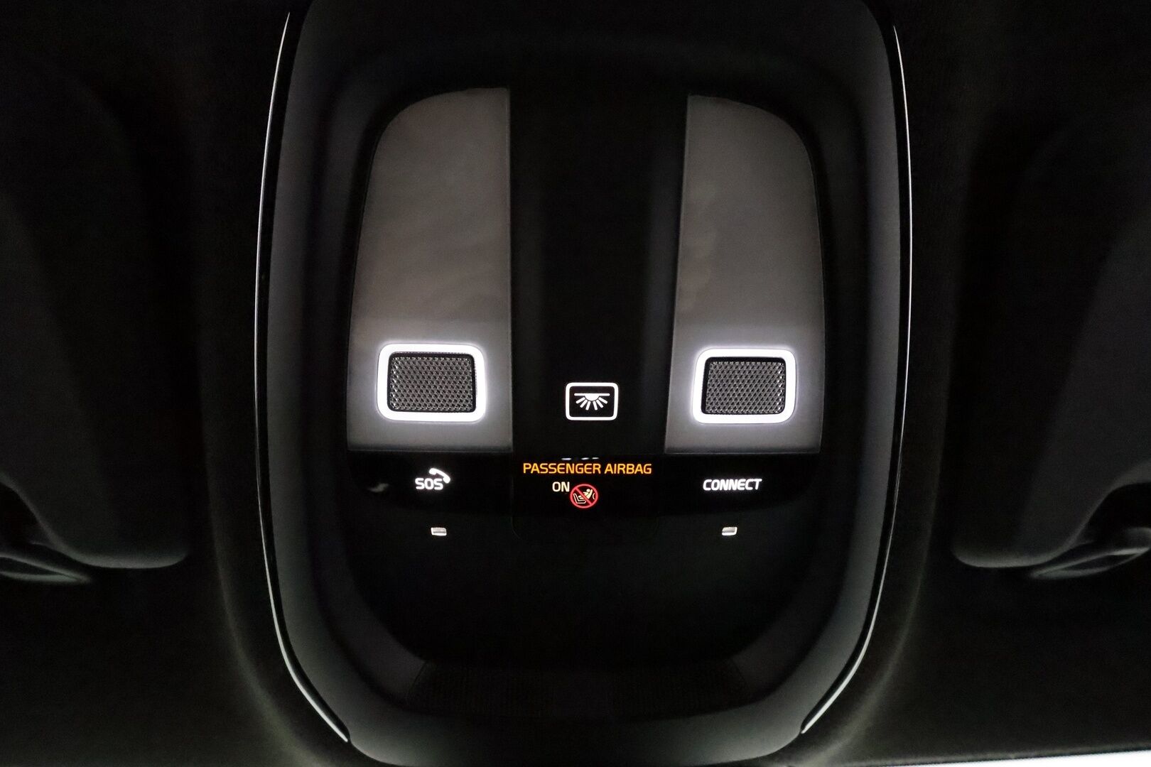 POLESTAR 2 2024 Long range Dual motor 310kW **H&K / Lasikatto / ILP / Koukku / ACC / 360° / Pixel-LED / Sporttipenkki Muistilla / Navi** - 3,99 % KORKOTARJOUS TÄHÄN AUTOON 23.9. ASTI! - Akku kuntotarkastettu! / Pilot&Plus / Kahdet Renkaat