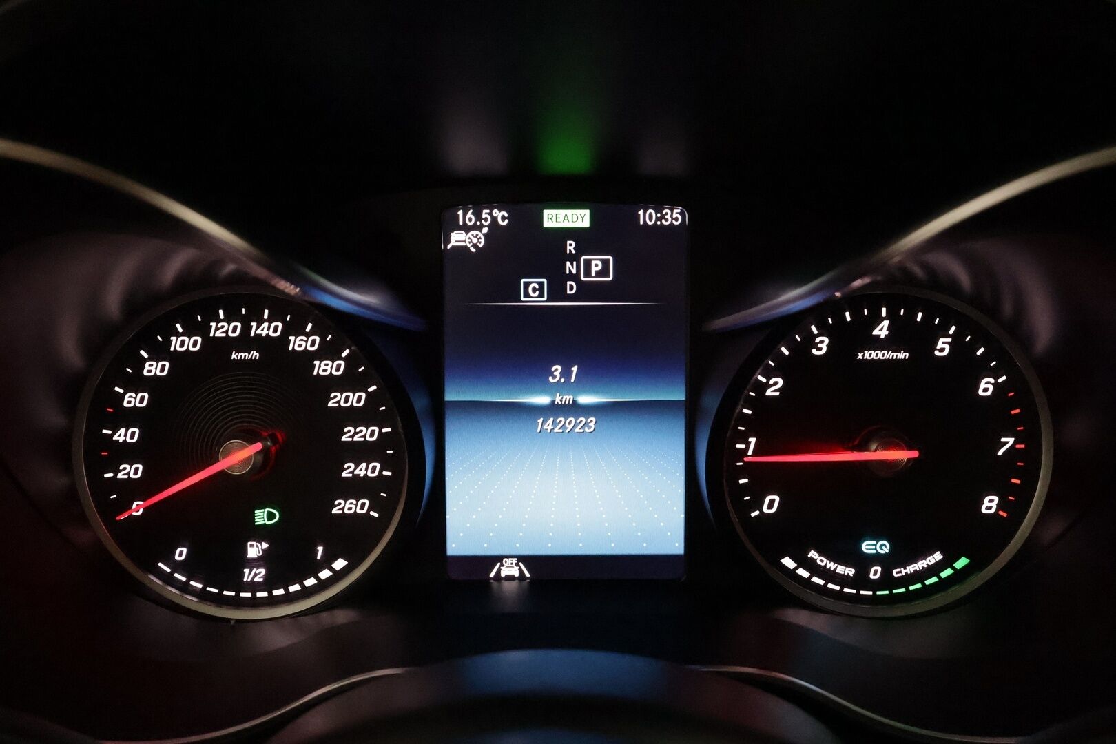 MERCEDES-BENZ C 2020 300 T A 4Matic Business  **Koukku / Distronic+ / LED-High Performance / P.Tutkat / Sporttipenkit / Navi / Kaistavahti**