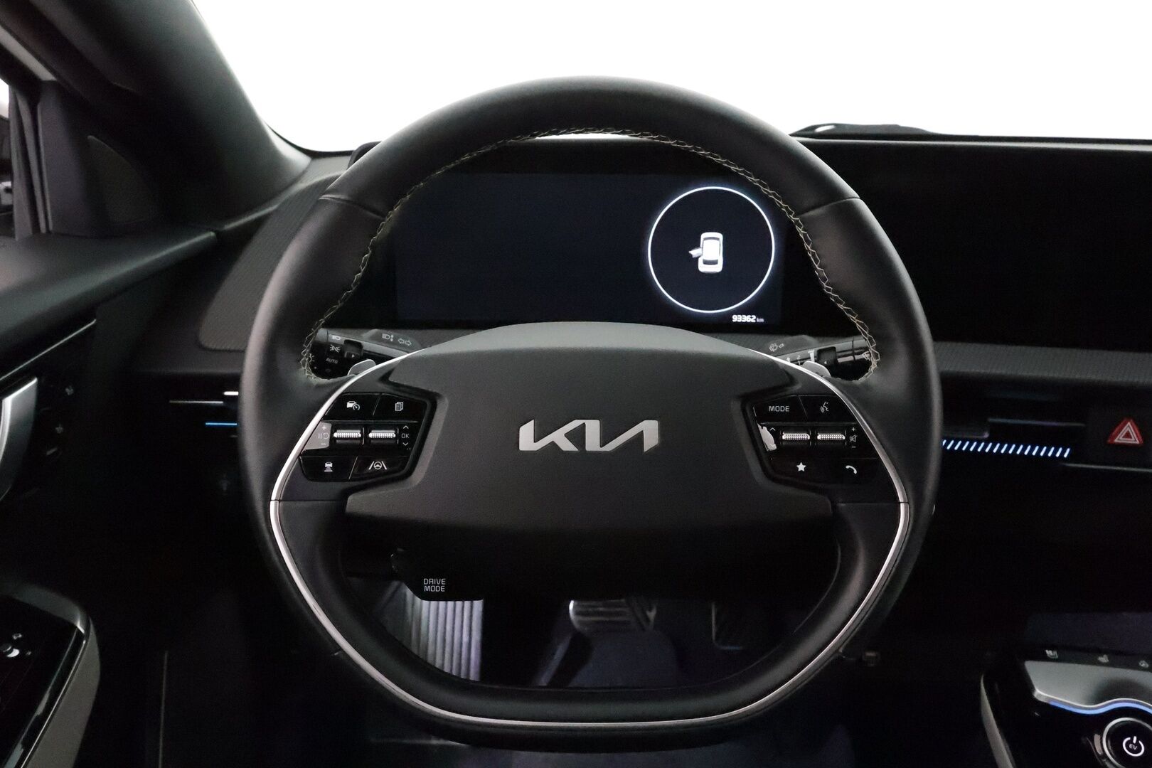 KIA EV6 2022 77,4kWh AWD GT-Line **ACC / HUD / 360° / Koukku / Muistipenkki / ILP / Ilmastoidut penkit / Meridian** - 3,99 % KORKOTARJOUS TÄHÄN AUTOON 28.9. ASTI! - Akku kuntotarkastettu SoH 96,2% / Merkkihuollettu