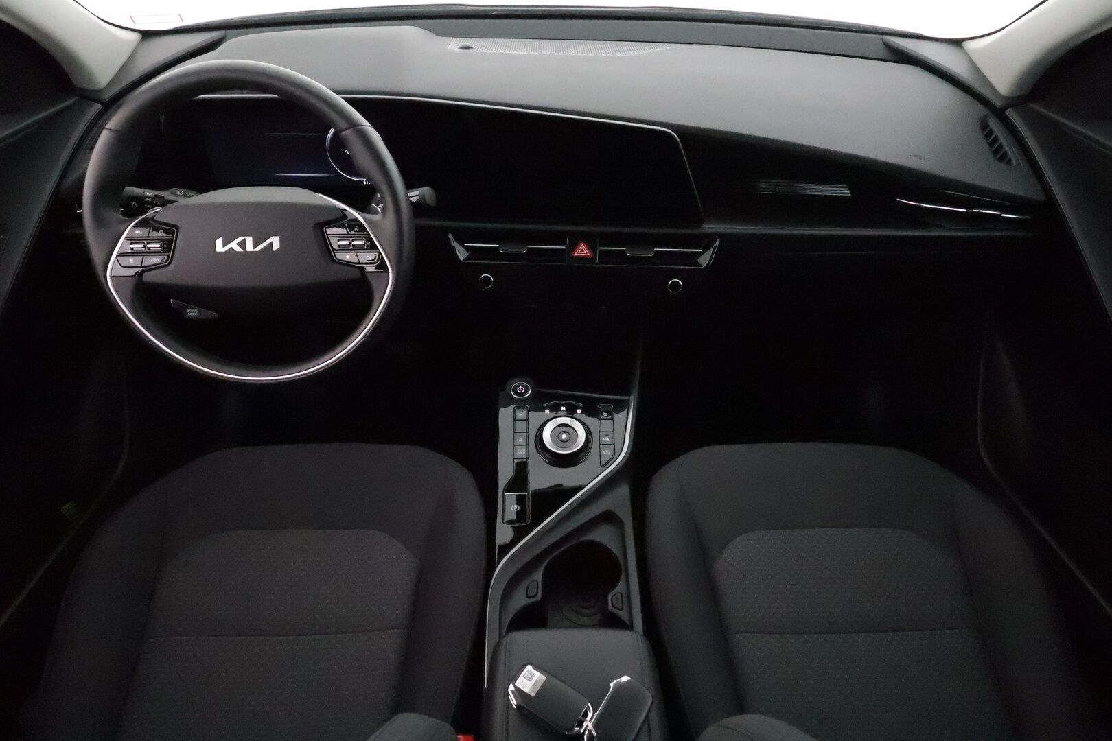 KIA NIRO 2023 EV **ACC / ILP / P.kamera / Widescreen / Ratinlämmitin / Navi** - Merkkihuollettu / Akku kuntotarkastettu SoH 98%