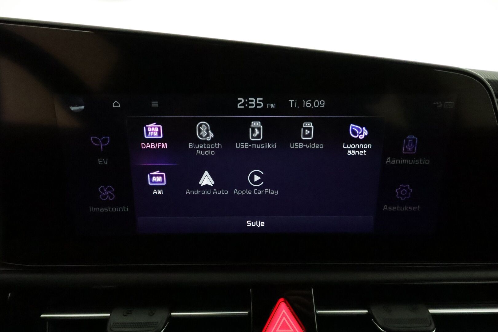 KIA NIRO 2023 EV **ACC / ILP / P.kamera / Widescreen / Ratinlämmitin / Navi** - Merkkihuollettu / Akku kuntotarkastettu SoH 98%