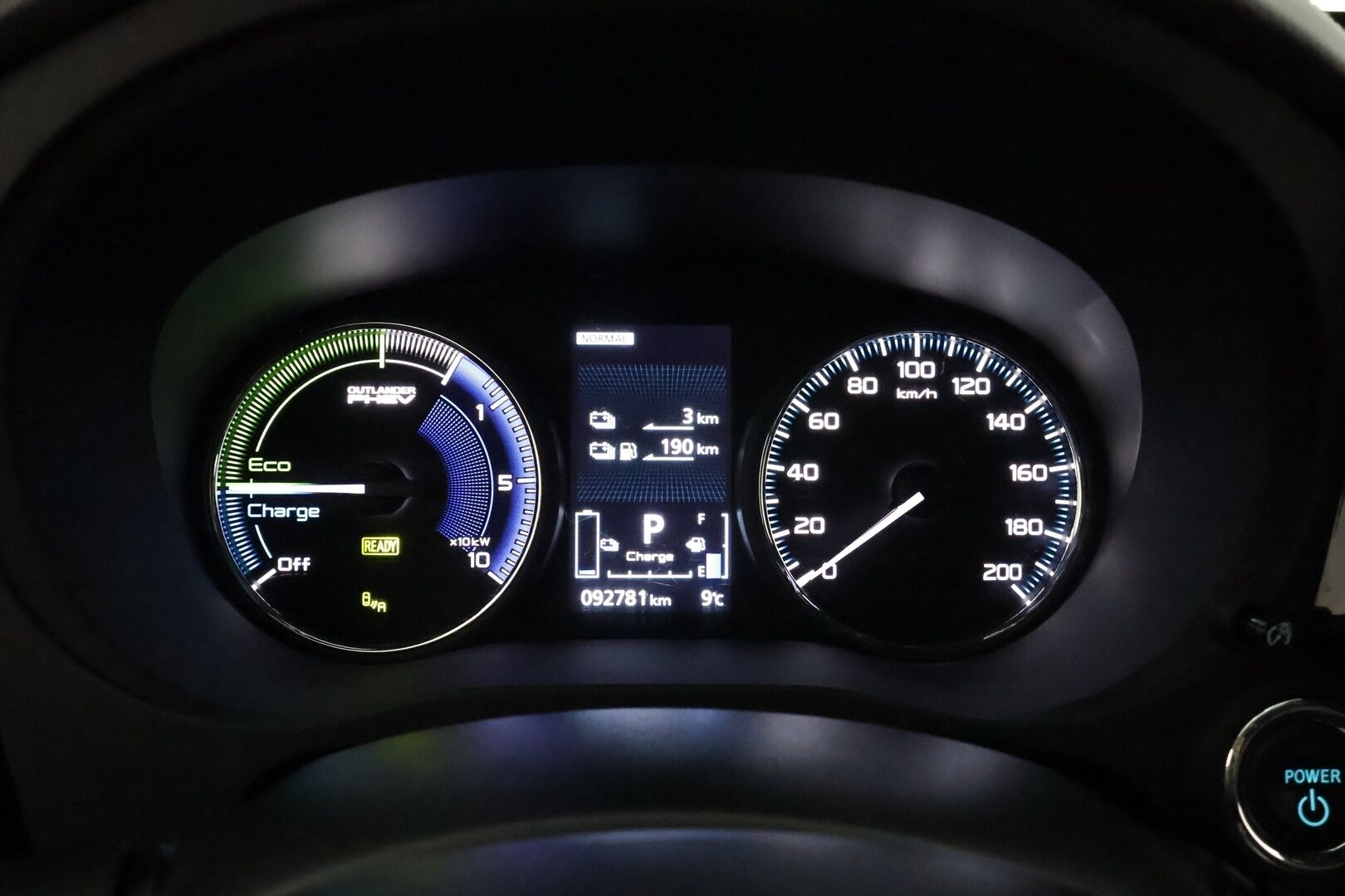 MITSUBISHI OUTLANDER PHEV 2020 Business Black 4WD *Koukku / ACC / LED / 360° / Power / Timanttinahat / Kaistavahti / Katveavustin / Keyless* - 2x Latauskaapelit / Kahdet Renkaat / Merkkihuollettu!