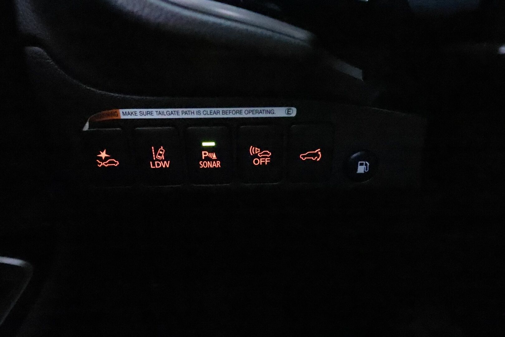 MITSUBISHI OUTLANDER PHEV 2020 Business Black 4WD *Koukku / ACC / LED / 360° / Power / Timanttinahat / Kaistavahti / Katveavustin / Keyless* - 2x Latauskaapelit / Kahdet Renkaat / Merkkihuollettu!