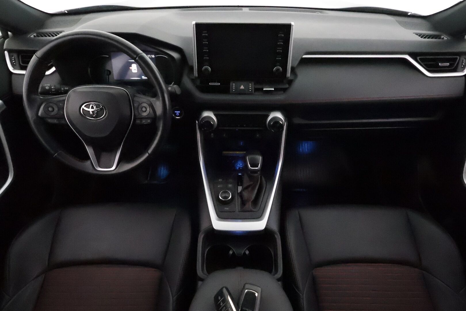 TOYOTA RAV4 PLUG-IN 2021 Hybrid 2,5 AWD-i Style *ACC / Koukku / P.kamera / KeylessGo / LED / Sähköpenkki* - Kahdet renkaat aluvanteilla