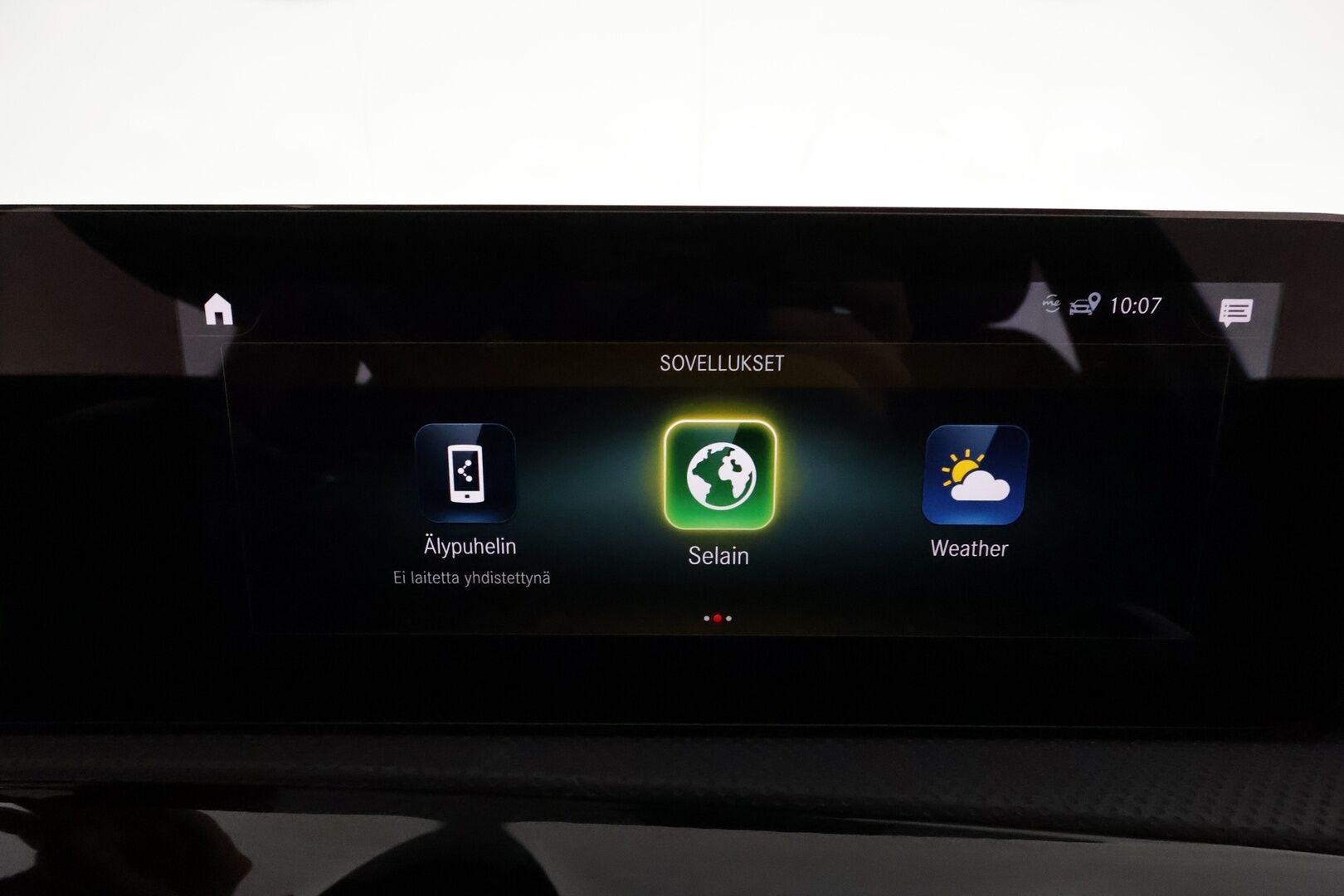 MERCEDES-BENZ A 2021 250e AMG sedan *Distronic+ / Burmester / Panorama / Multibeam / 360° / Muistipenkit / Widescreen / Sporttipenkit* - Akku kuntotarkastettu SoH 97,8%