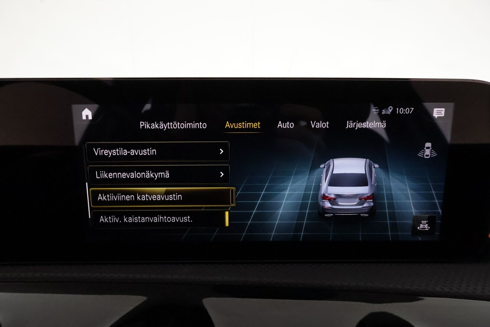 MERCEDES-BENZ A 2021 250e AMG sedan *Distronic+ / Burmester / Panorama / Multibeam / 360° / Muistipenkit / Widescreen / Sporttipenkit* - Akku kuntotarkastettu SoH 97,8% - HULLUT JOULUT KORKOTARJOUS 2,49% 