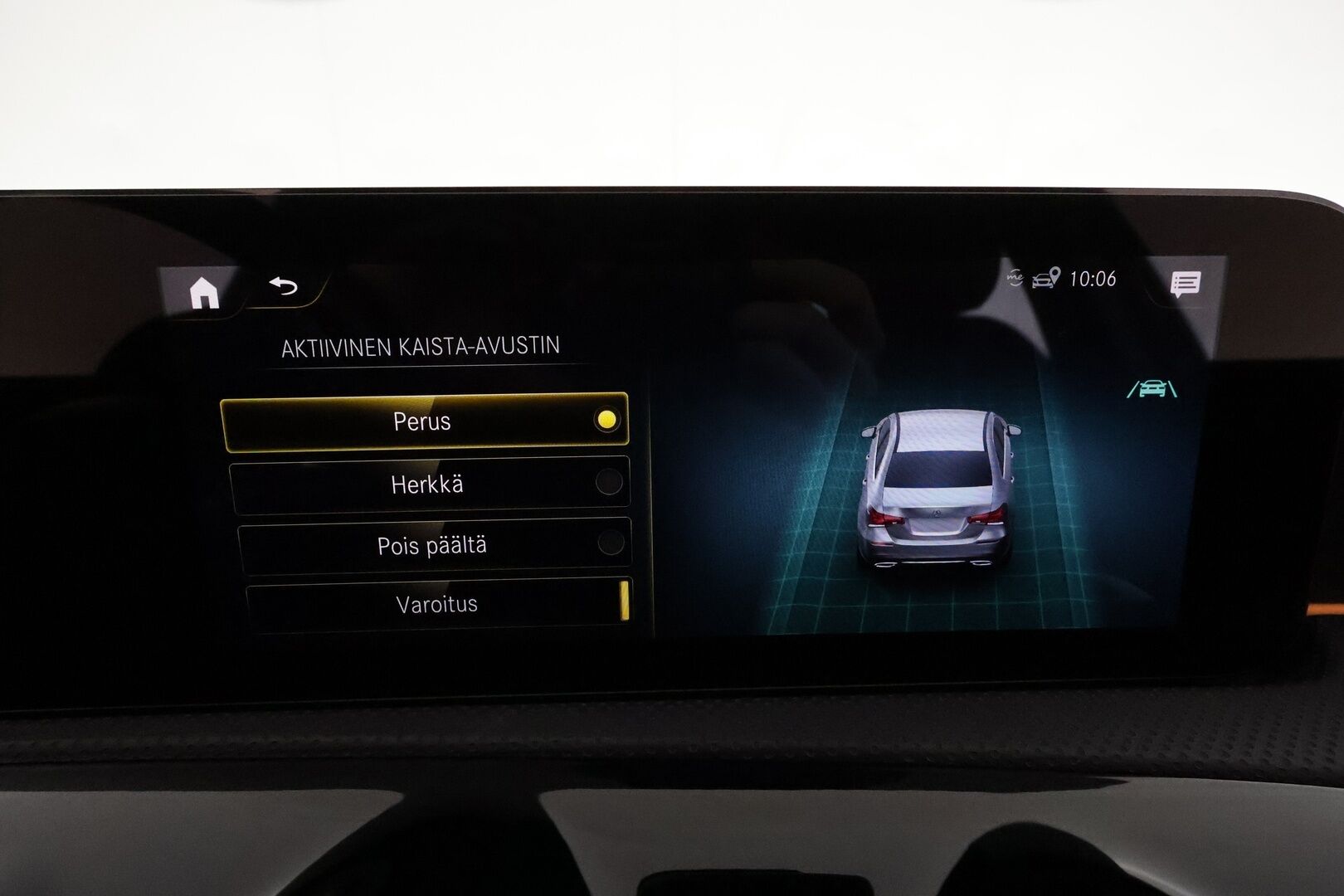 MERCEDES-BENZ A 2021 250e AMG sedan *Distronic+ / Burmester / Panorama / Multibeam / 360° / Muistipenkit / Widescreen / Sporttipenkit* - Akku kuntotarkastettu SoH 97,8%