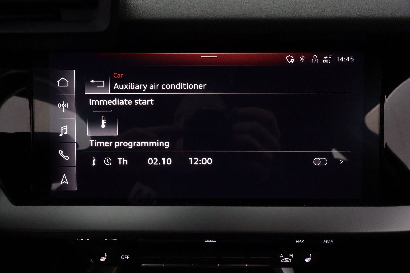 AUDI A3 2021 40 TFSi e Sportback S-Tronic *Adapt.vakkari / Sporttipenkit / Digimittaristo / Navi / Keyless / P.kamera* - Merkkihuollettu / Kahdet renkaat aluvanteilla