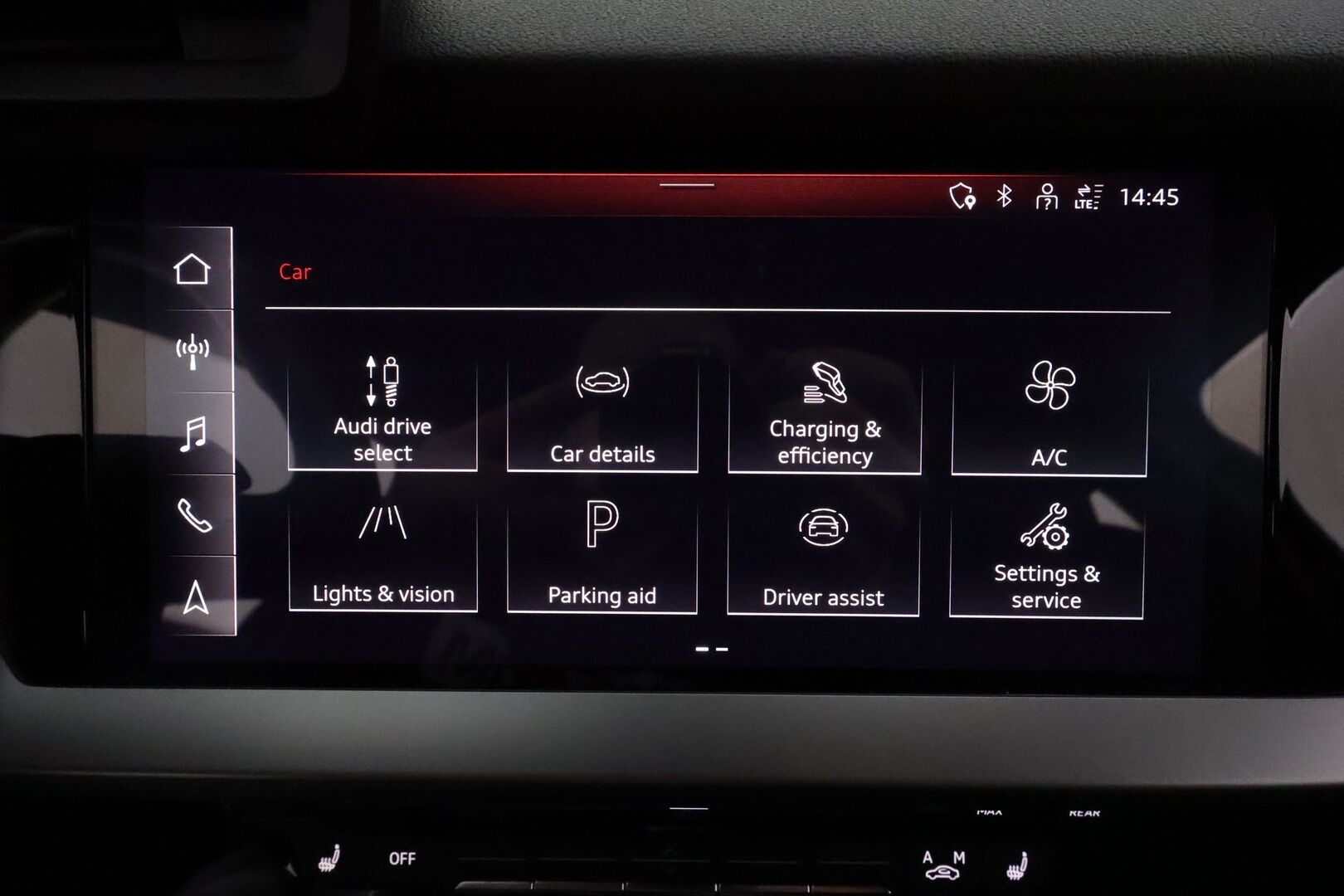AUDI A3 2021 40 TFSi e Sportback S-Tronic *Adapt.vakkari / Sporttipenkit / Digimittaristo / Navi / Keyless / P.kamera* - Merkkihuollettu / Kahdet renkaat aluvanteilla