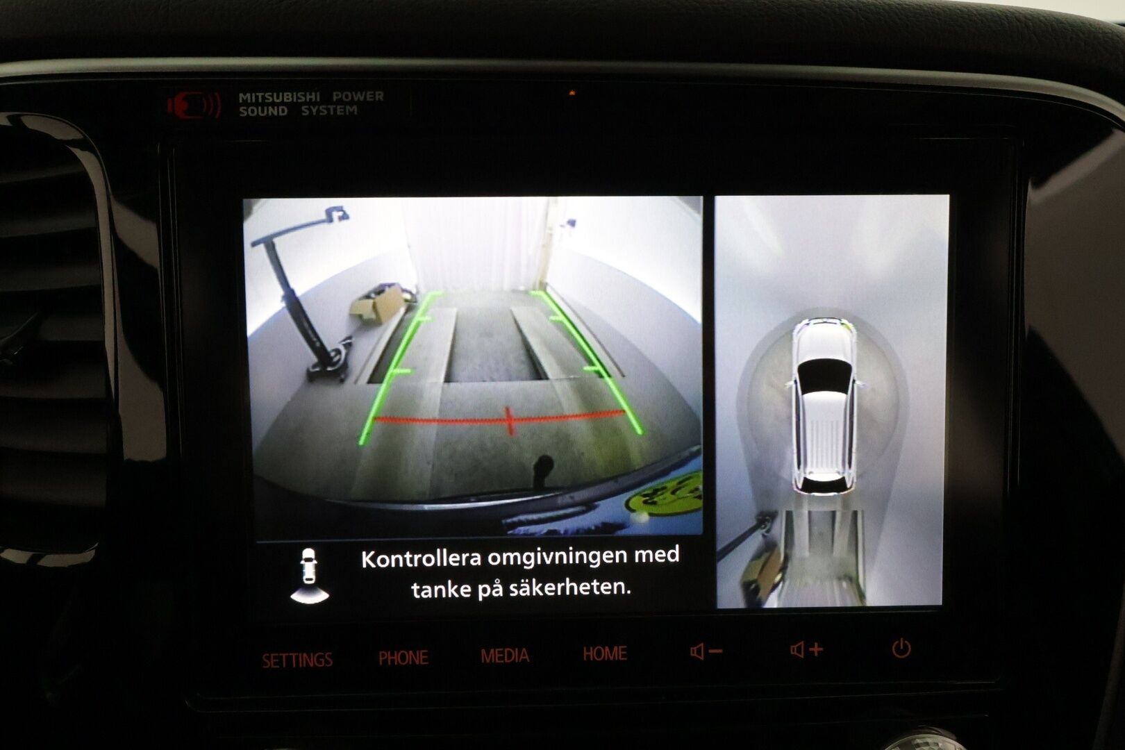 MITSUBISHI OUTLANDER PHEV 2020 Business X 4WD 5P *ACC / P.kamera / Timanttinahat / Koukku / LED / KeylessGo / Power Sound System! - Kahdet renkaat aluvanteilla / Merkkihuollettu