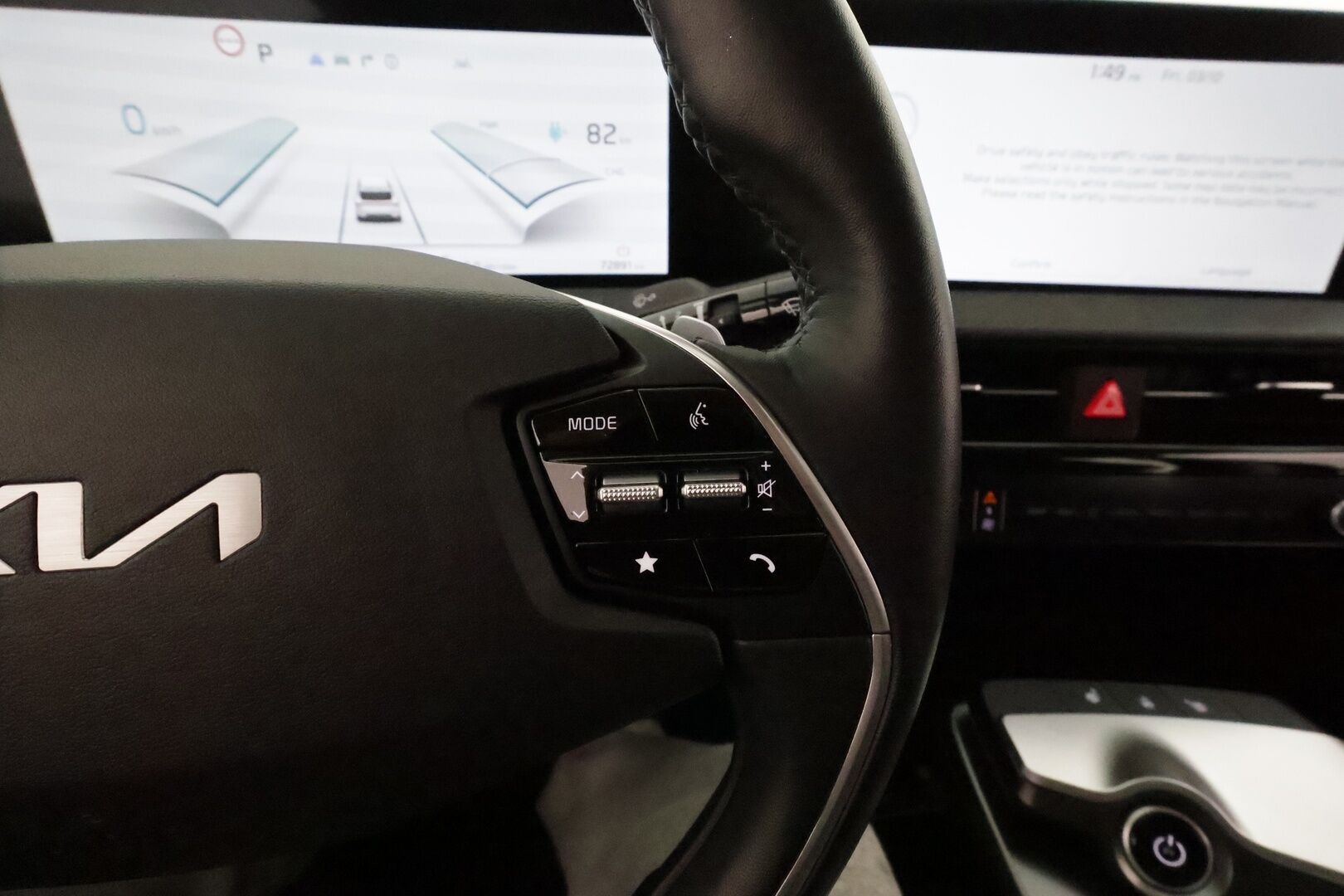 KIA EV6 2023 RWD 77kWh 229hv *ACC / P.kamera / ILP / Koukku / Muistipenkki / Navi / LED* - Akku kuntotarkastettu / Kahdet renkaat aluvanteilla / Merkkihuollettu