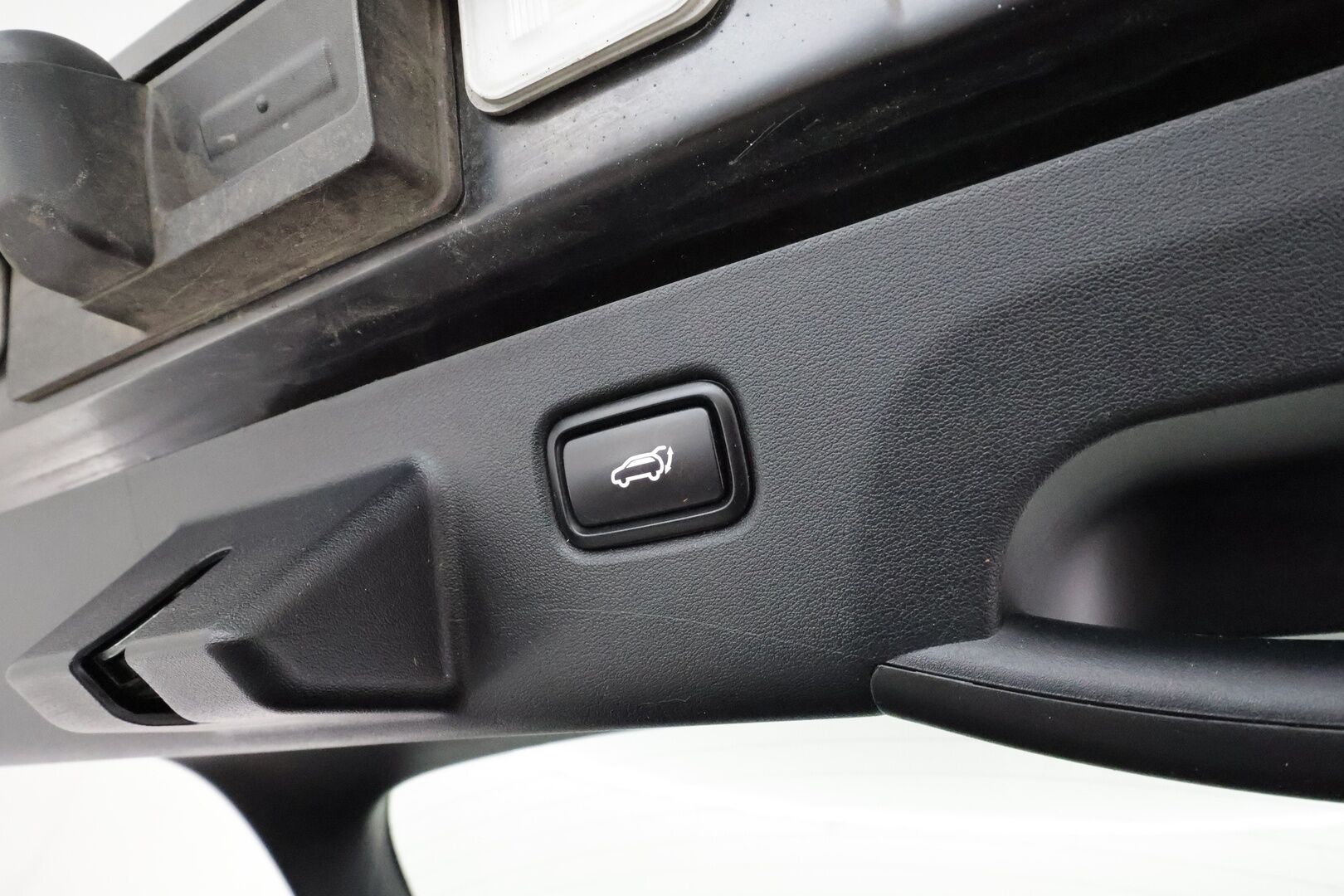 KIA EV6 2023 RWD 77kWh 229hv *ACC / P.kamera / ILP / Koukku / Muistipenkki / Navi / LED* - Akku kuntotarkastettu / Kahdet renkaat aluvanteilla / Merkkihuollettu