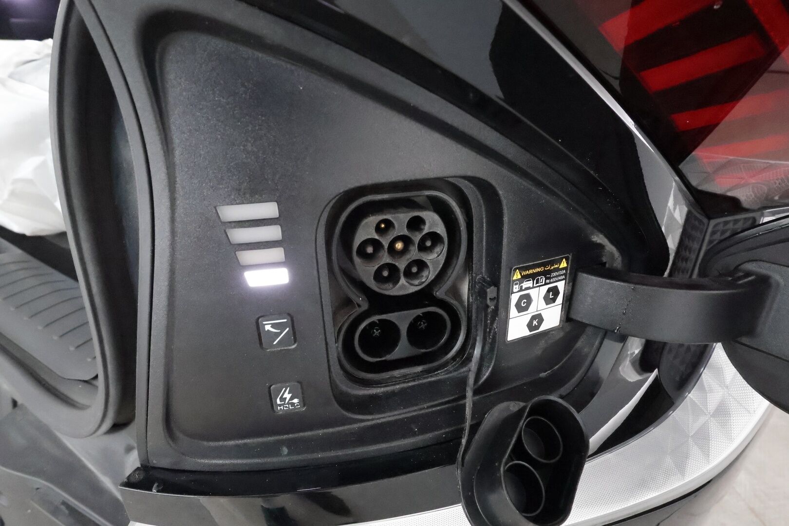KIA EV6 2023 RWD 77kWh 229hv *ACC / P.kamera / ILP / Koukku / Muistipenkki / Navi / LED* - Akku kuntotarkastettu / Kahdet renkaat aluvanteilla / Merkkihuollettu