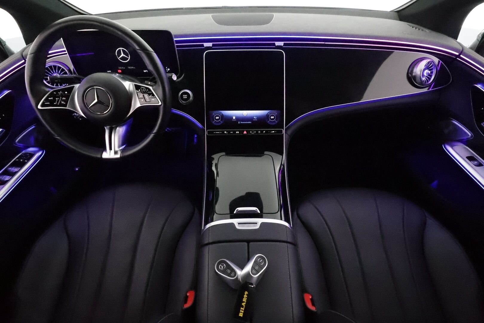 MERCEDES-BENZ EQE 2023 300 89kWh Avantgarde *Burmester / Distronic / Digital Lights / 360° / Muistinahat / Navi / Kaistavahti / Keyless* - Kahdet Renkaat