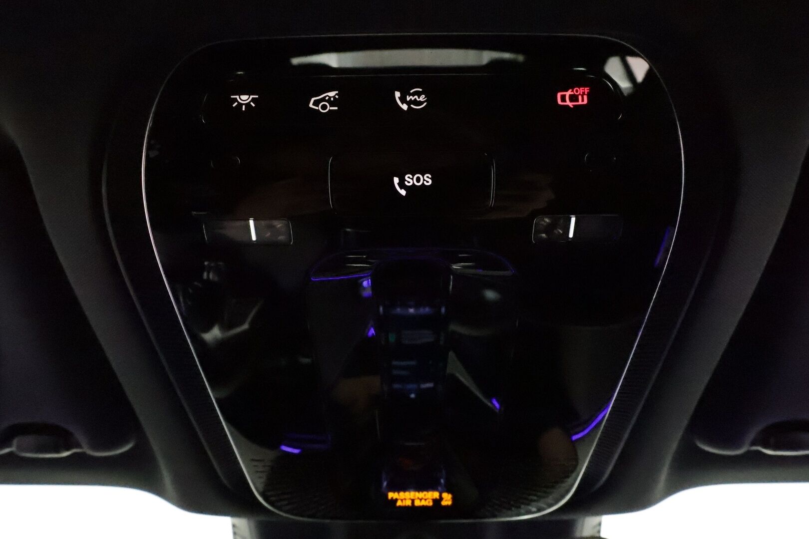 MERCEDES-BENZ EQE 2023 300 89kWh Avantgarde *Burmester / Distronic / Digital Lights / 360° / Muistinahat / Navi / Kaistavahti / Keyless* - Kahdet Renkaat