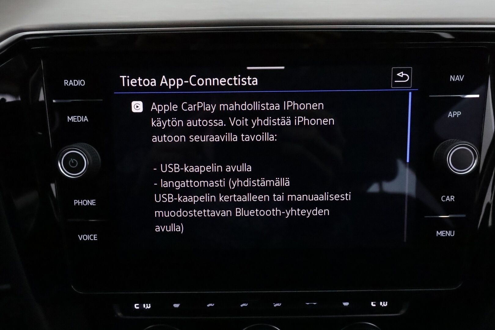 VOLKSWAGEN PASSAT 2020 2.0tdi 190hv 4Motion Alltrack Executive *ACC / IQ.Light / P.kamera / Navi / Koukku / Webasto / Nahat* - Kahdet renkaat aluvanteilla - HULLU BLACKWEEK KORKOTARJOUS 2,49%