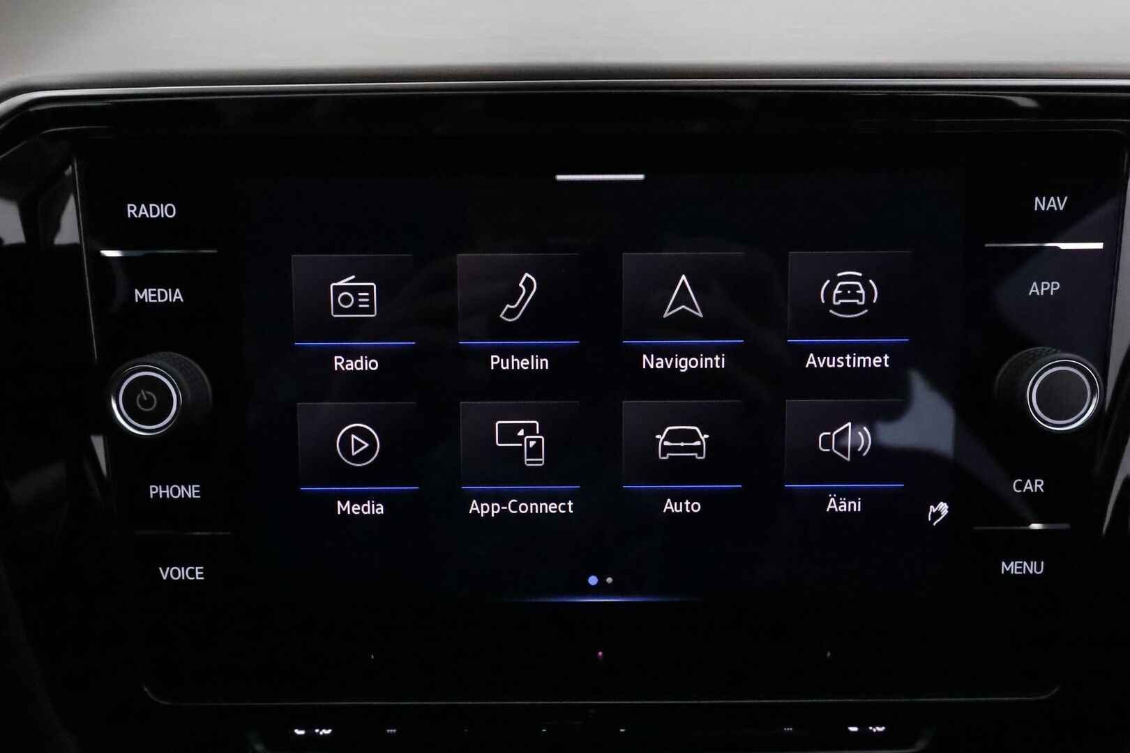 VOLKSWAGEN PASSAT 2020 2.0tdi 190hv 4Motion Alltrack Executive *ACC / IQ.Light / P.kamera / Navi / Koukku / Webasto / Nahat* - Kahdet renkaat aluvanteilla - HULLU BLACKWEEK KORKOTARJOUS 2,49%