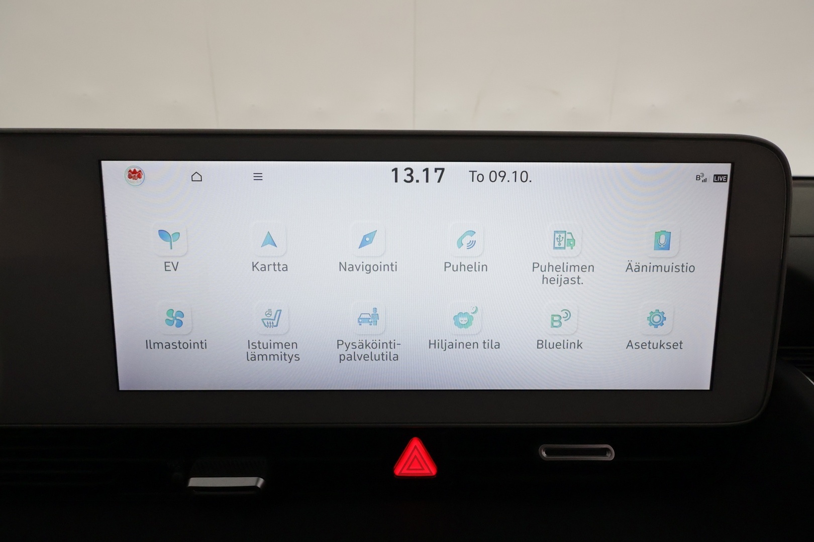 HYUNDAI IONIQ 5 2021 73 kWh 217 hv Style *ACC / P.kamera / ILP / Sähköpenkit / LED / Navi / Widescreen / KeylessGo / Puolinahat* - Akku kuntotarkastettu / Merkkihuollettu