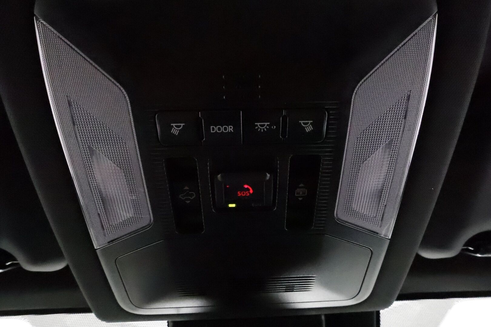 TOYOTA RAV4 PLUG-IN 2020 2,5 Hybrid Premium *ACC / HUD / Panorama / 360° / Ilmastoidut nahat / Muistipenkki / JBL / LED / Navi / KeylessGo* - Kahdet renkaat aluvanteilla / Merkkihuollettu