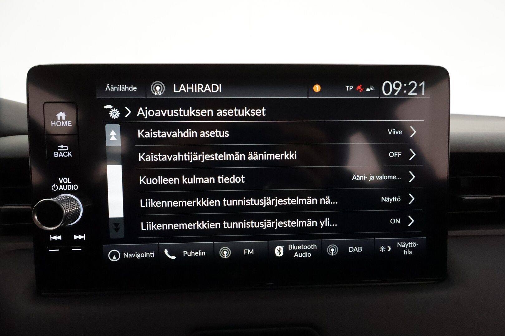 HONDA HR-V 2022 Hybrid Advance *ACC / P.kamera / KeylessGo / Navi / LED / Apple&Android / Puolinahat*