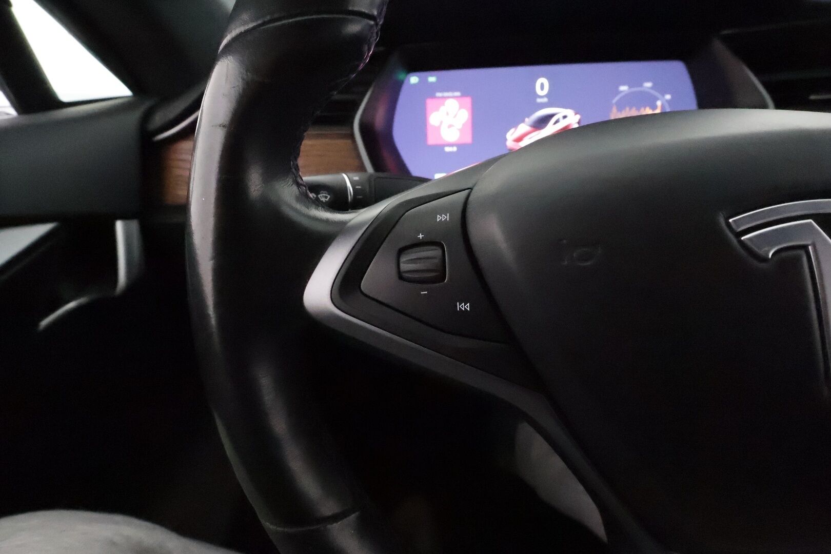 TESLA MODEL S 2020 100kWh Long Range AWD *Ilma-alusta / Lasikatto / ACC / LED / P.Kamera / Muistipenkki / Premium Audio / Kaistavahti* - Kahdet Renkaat