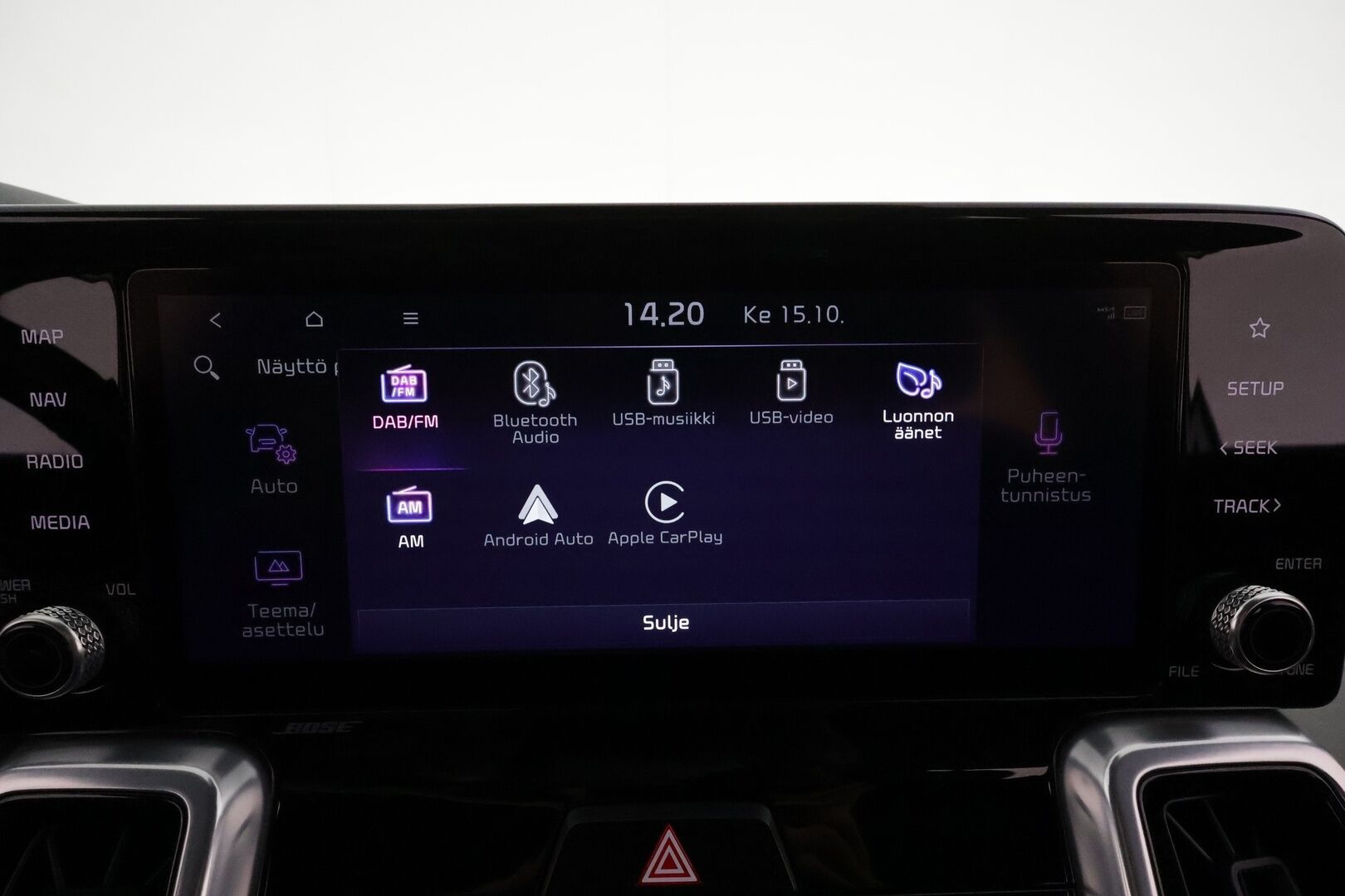 KIA SORENTO 2022 1,6 T-GDI Plug-in Hybrid AWD Business Luxury AT 7P * ACC / HUD / Ilmastoidut nahat / Muistipenkki / Bose / 360° * - Akku kuntotarkastettu / Koukku / Merkkihuollettu