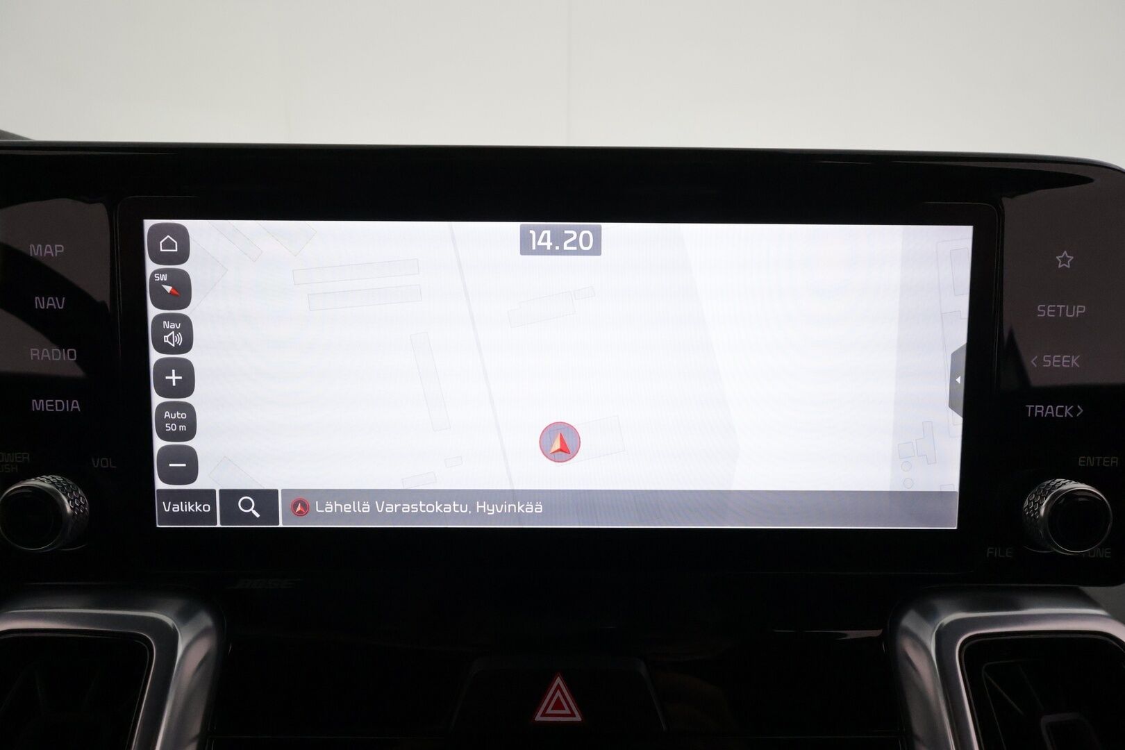 KIA SORENTO 2022 1,6 T-GDI Plug-in Hybrid AWD Business Luxury AT 7P * ACC / HUD / Ilmastoidut nahat / Muistipenkki / Bose / 360° * - Akku kuntotarkastettu / Koukku / Merkkihuollettu