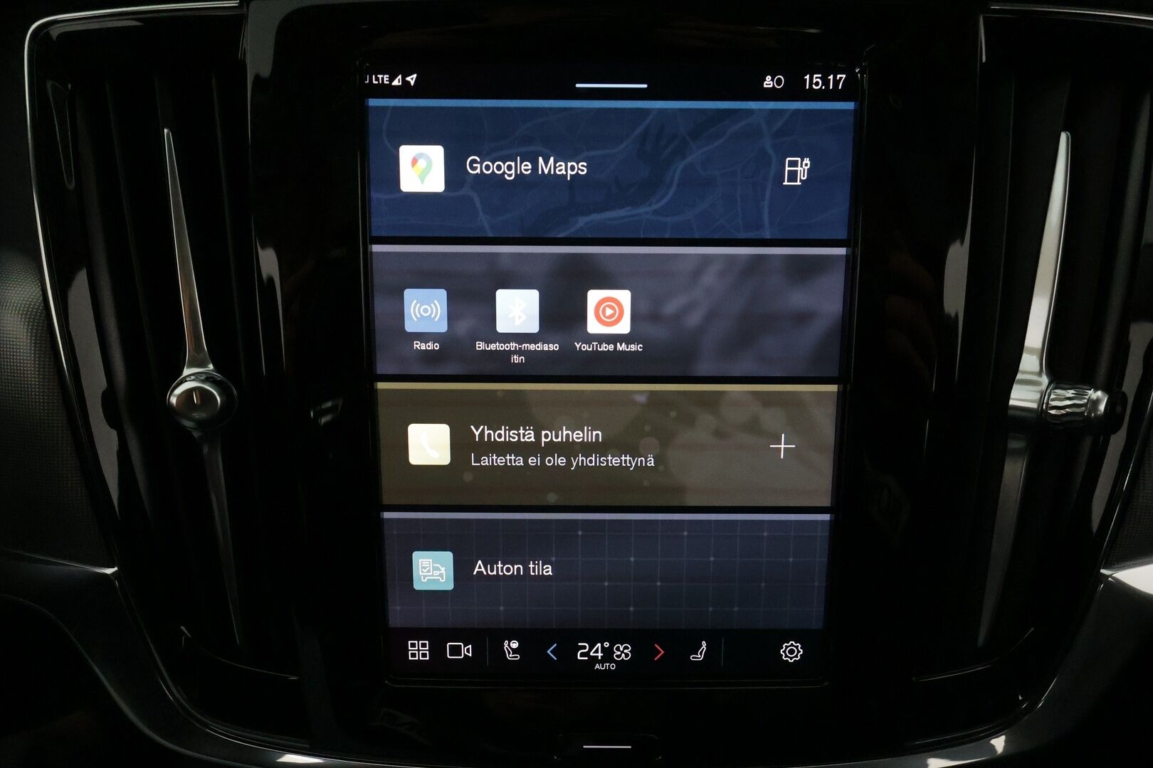 Volvo S90 2024 T8 AWD Long Range High Performance Ultimate Dark aut * ACC / HUD / Lasikattoluukku / H&K - KATSO POIKKEUSHINTA! / Tehdastakuu voimassa / Facelift / Kahdet hyvät renkaat / Juuri Merkkihuollettu / Hyvät varusteet! 