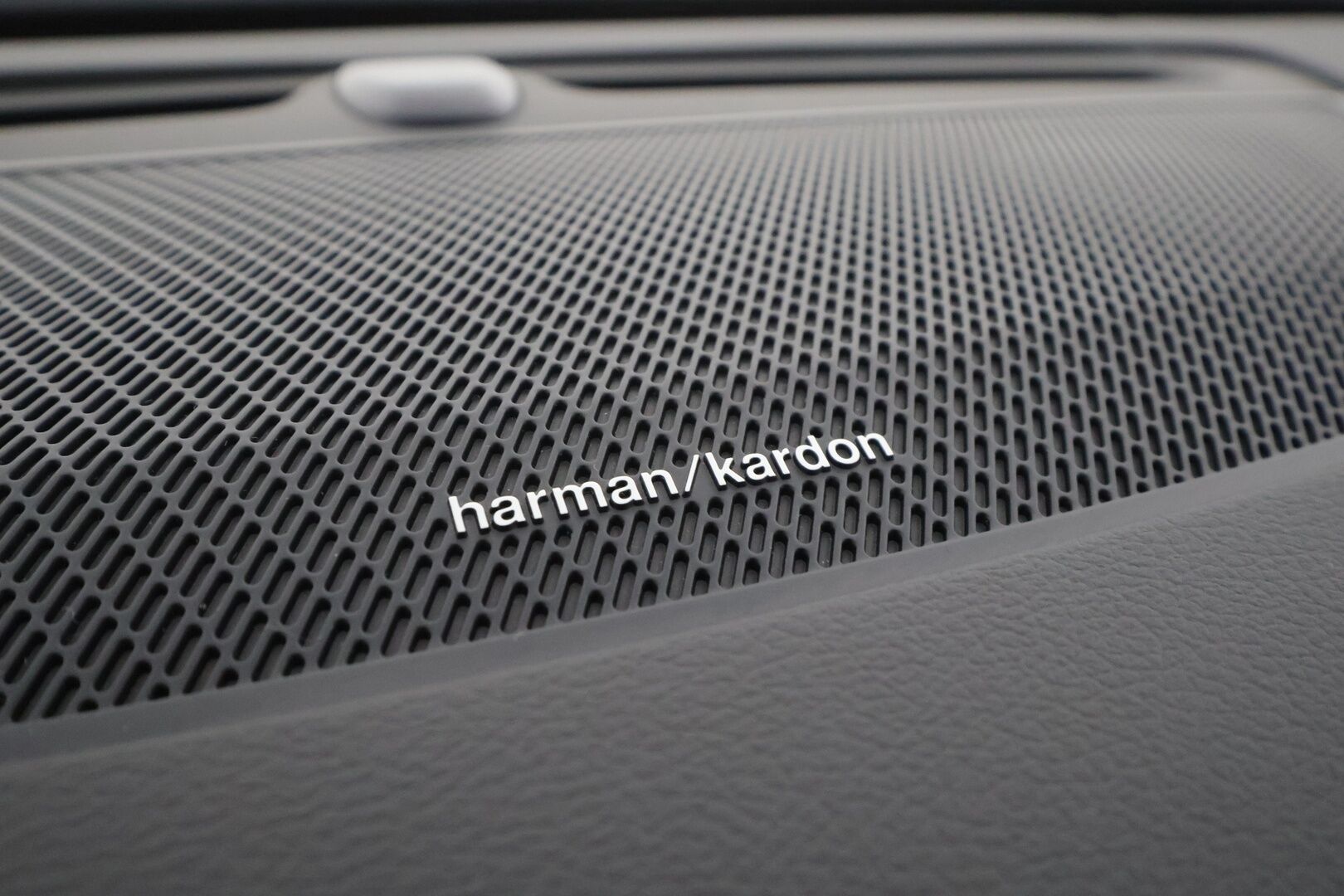 Volvo S90 2024 T8 AWD Long Range High Performance Ultimate Dark aut * ACC / HUD / Lasikattoluukku / H&K - Muistipenkit / Full LED / Facelift / BLIS / Sporttinahat / Kahdet hyvät renkaat / Juuri Merkkihuollettu / Hyvät varusteet! - HULLUT JOULUT KORKOTARJOUS 2,49% 