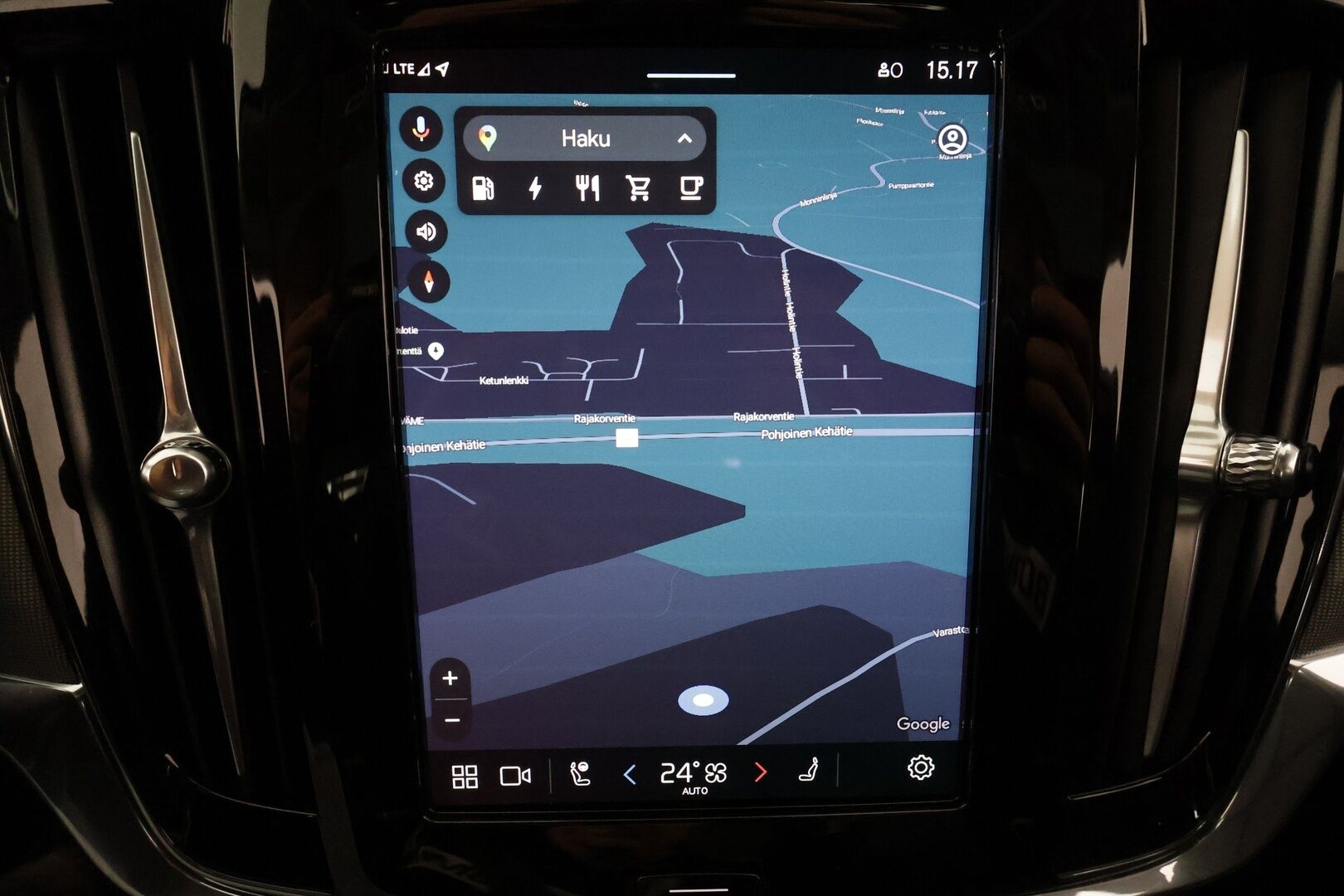 Volvo S90 2024 T8 AWD Long Range High Performance Ultimate Dark aut * ACC / HUD / Lasikattoluukku / H&K - KATSO POIKKEUSHINTA! / Facelift / Kahdet hyvät renkaat / Juuri Merkkihuollettu / Hyvät varusteet! 