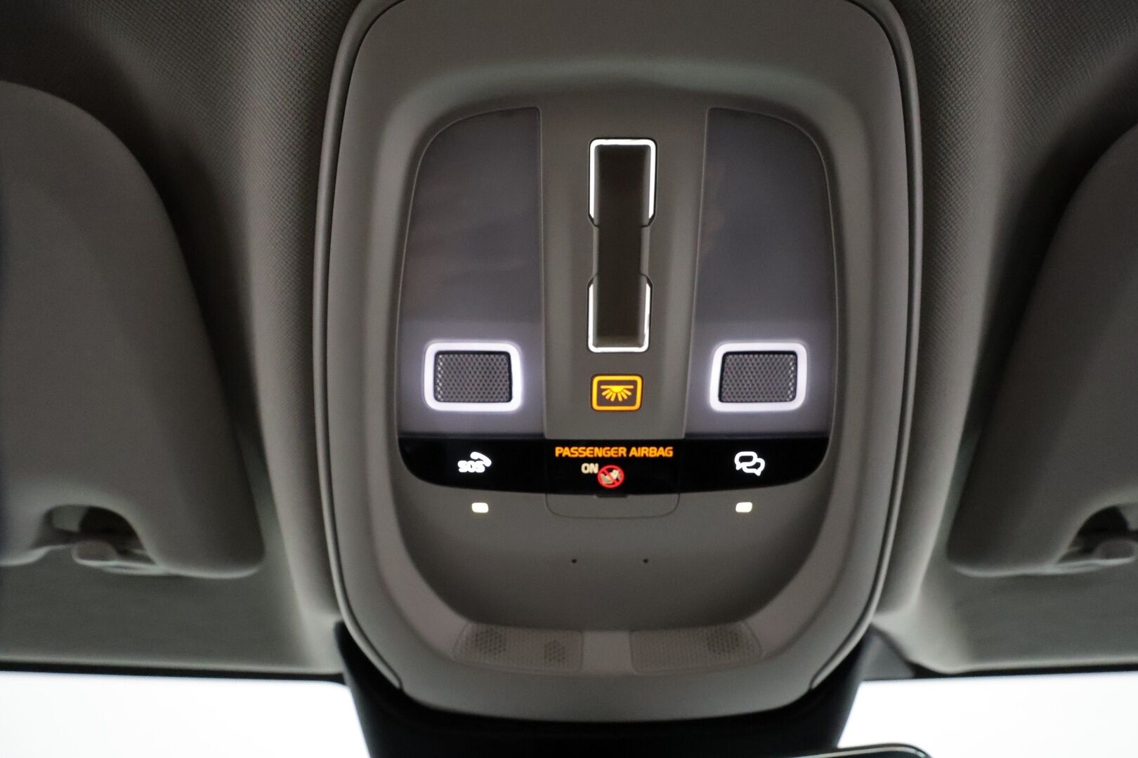 Volvo S60 2024 T8 AWD Recharge Ultimate Dark * ACC / HUD / Panorama / H&K / 360° / Muistipenkit / BLIS / Facelift / Full LED * - Akku kuntotarkastettu! / Merkkihuollettu