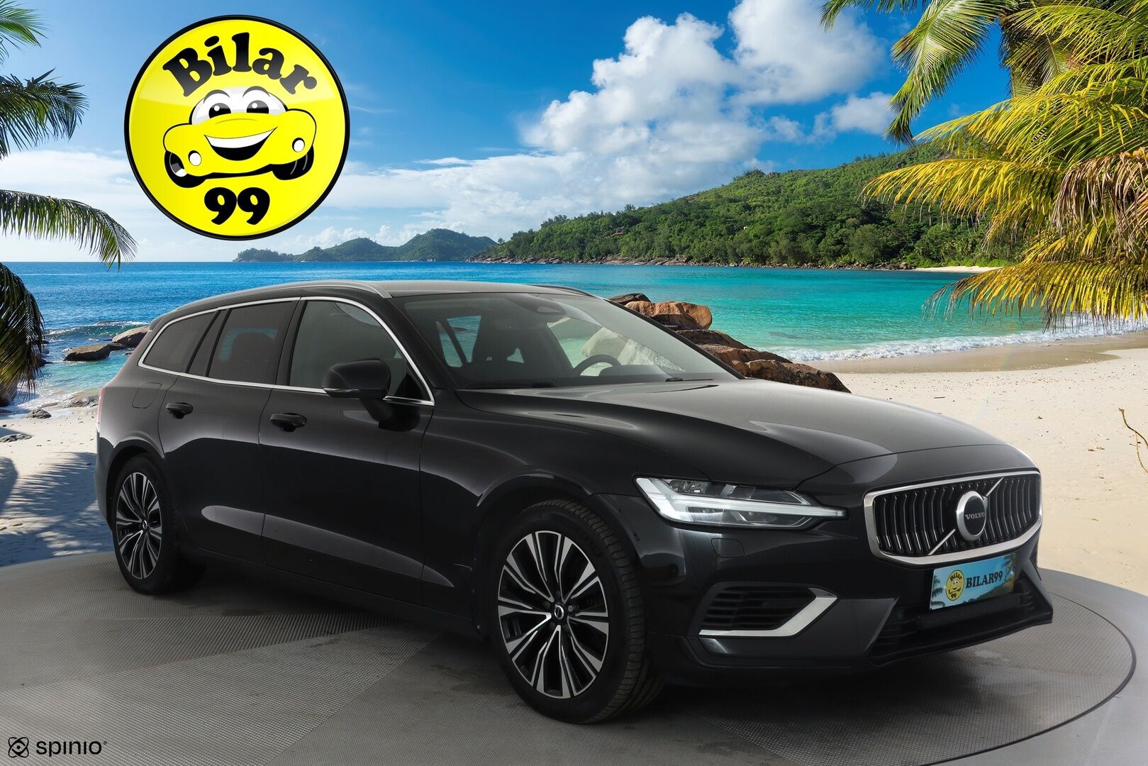 Volvo V60 2023 T6 Long Range Core Bright * ACC / P.kamera / Koukku / LED / Navi / Facelift / BLIS * - Kahdet renkaat aluvanteilla / Merkkihuollettu